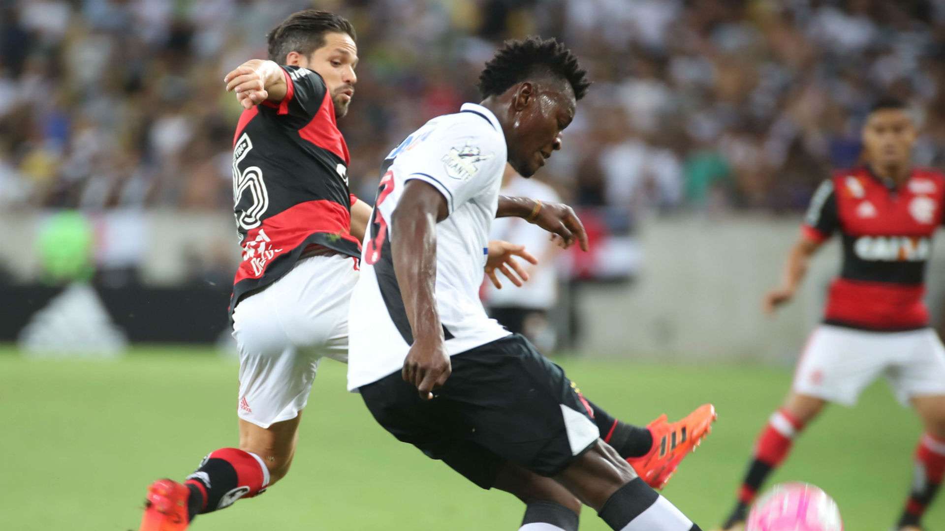 Diego Paulão Flamengo Vasco Brasileirão 28 10 2017