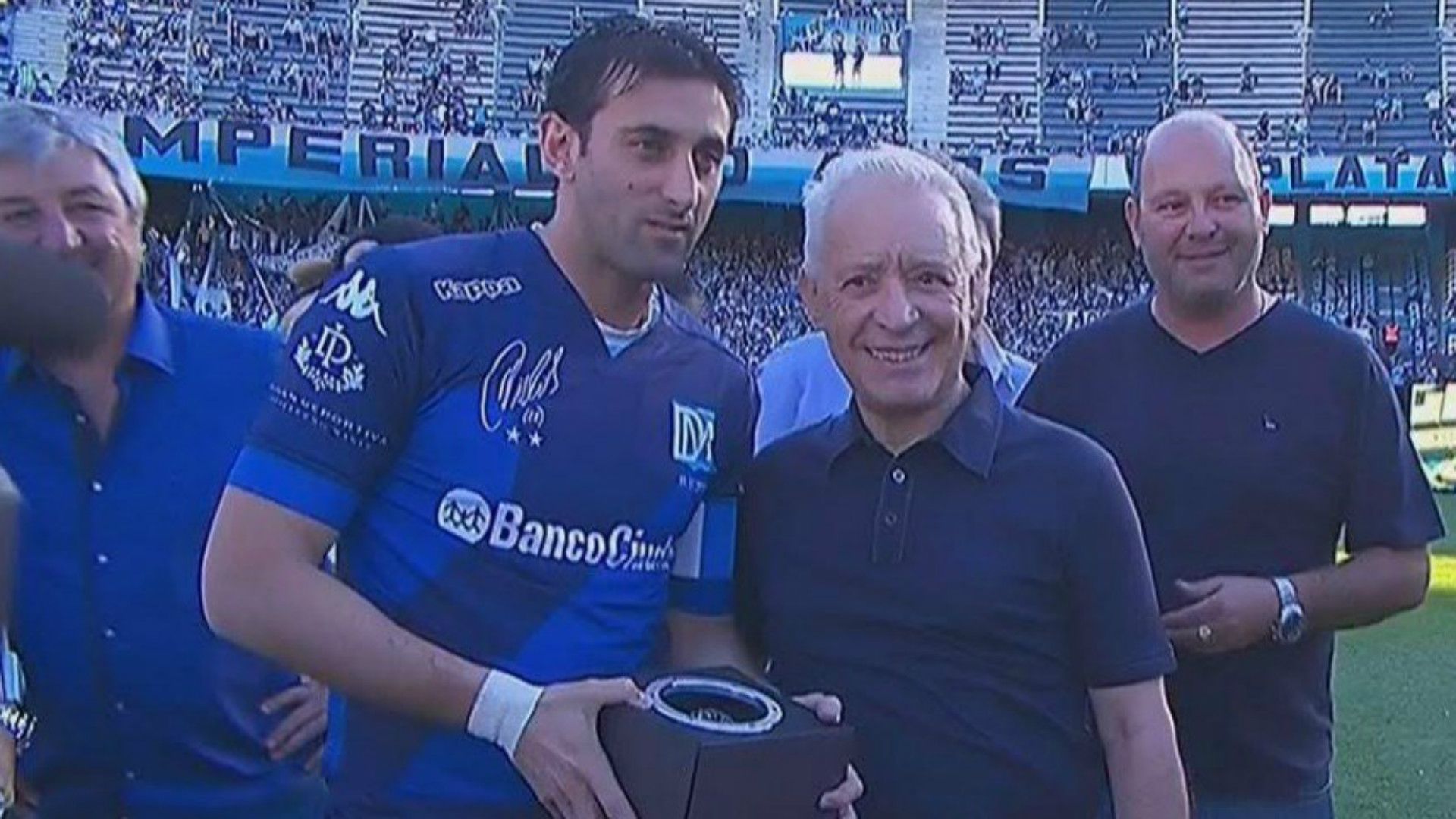 TW Diego Milito Partido Despedida 12112016