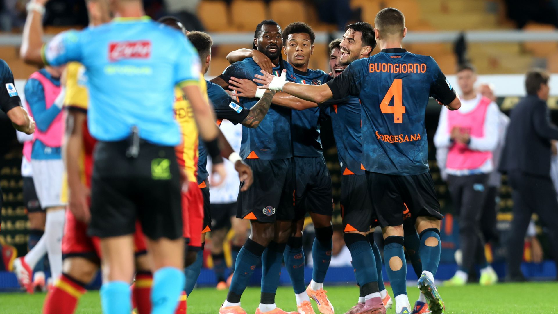 Frank Anguissa Lecce Napoli Serie A