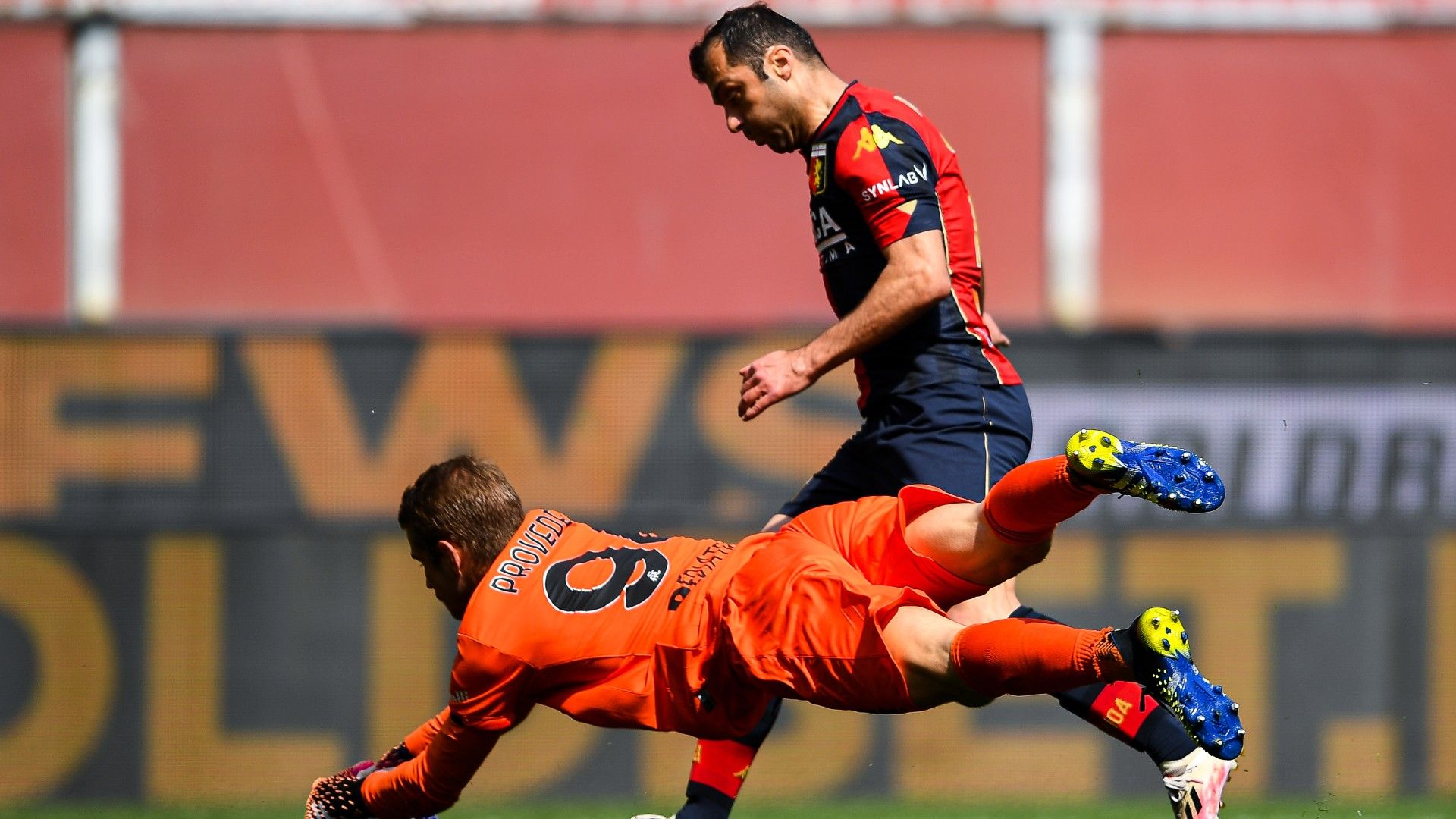 Genoa Spezia Provedel Pandev