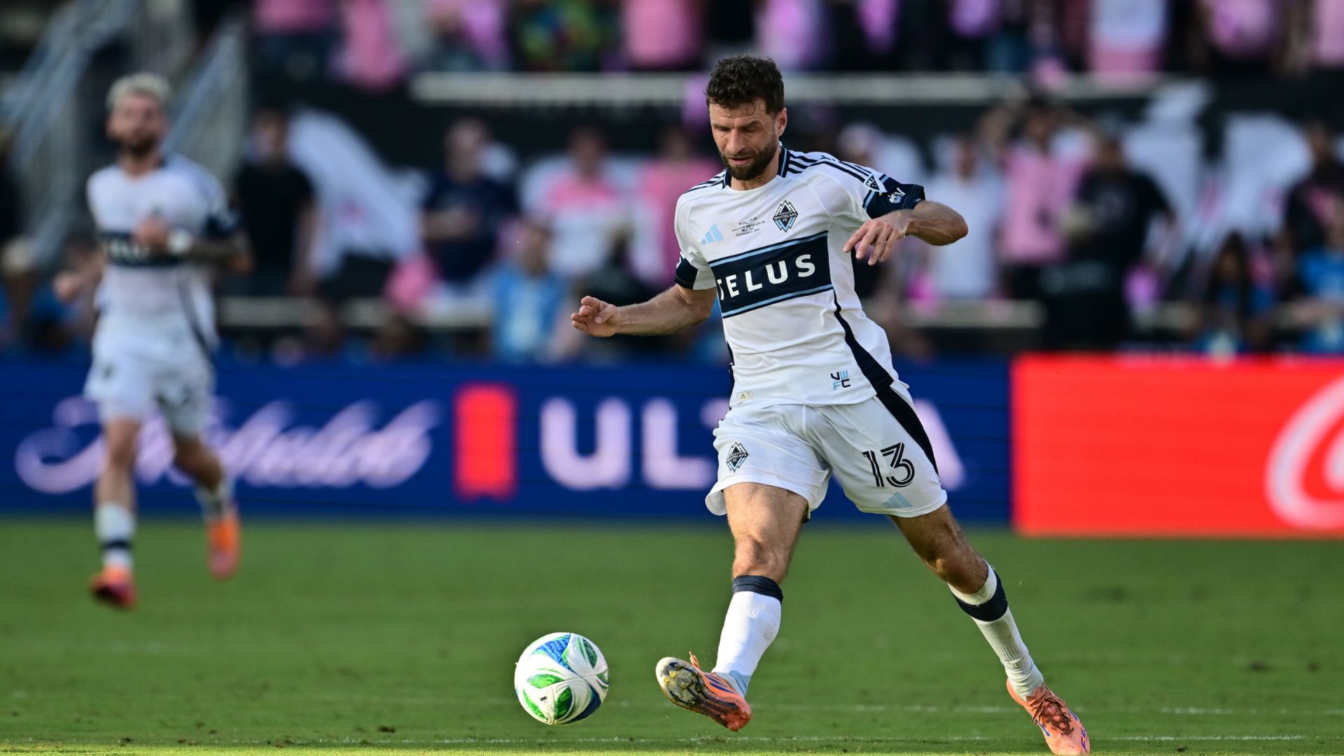 Thomas Muller Vancouver 