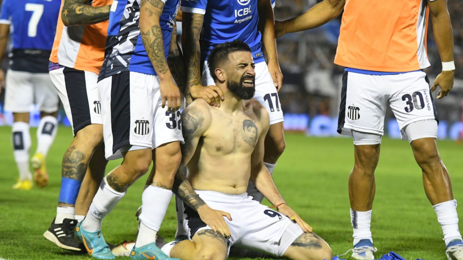 michael santos talleres banfield coa argentina 26102022