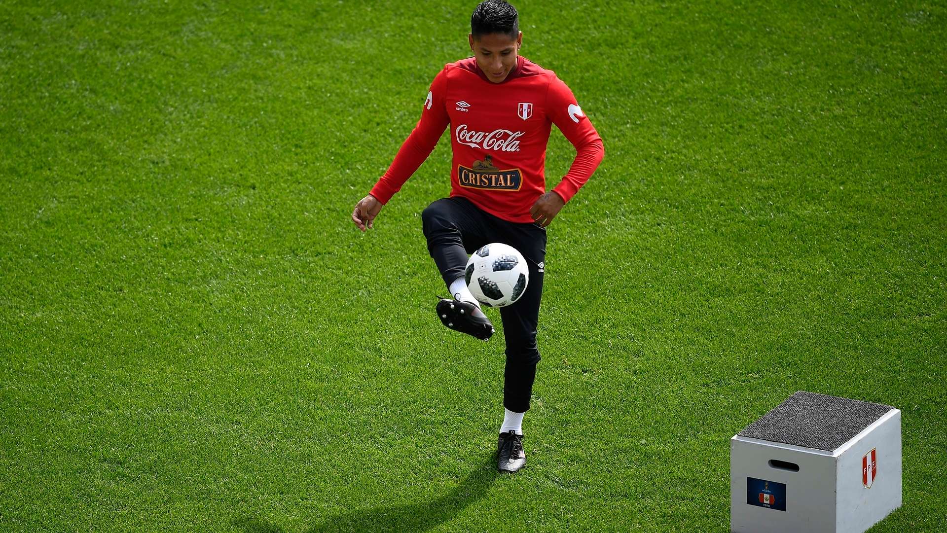 20190612_Raul Ruidiaz_Training