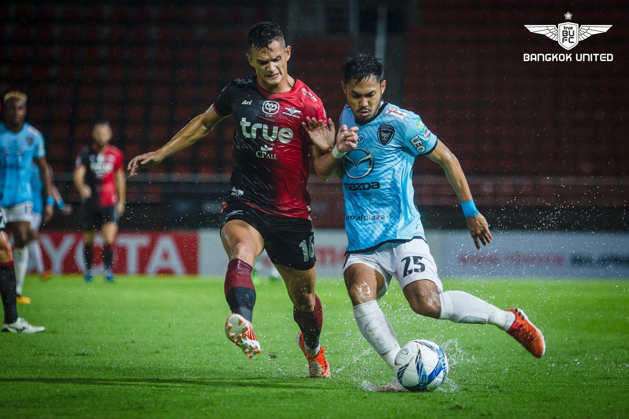 ทรู แบงค็อกฯ