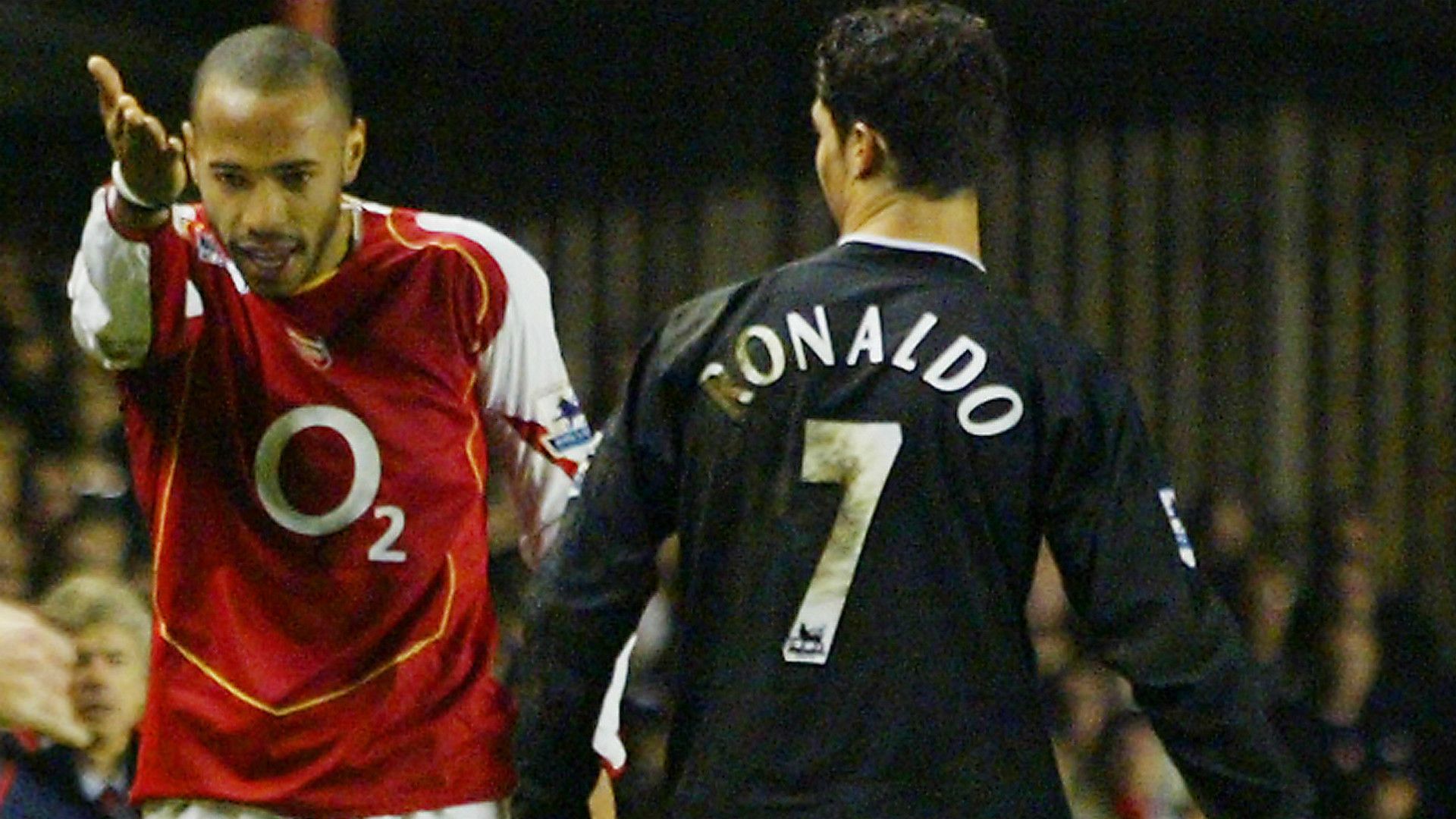 Cristiano Ronaldo Thierry Henry 01022005