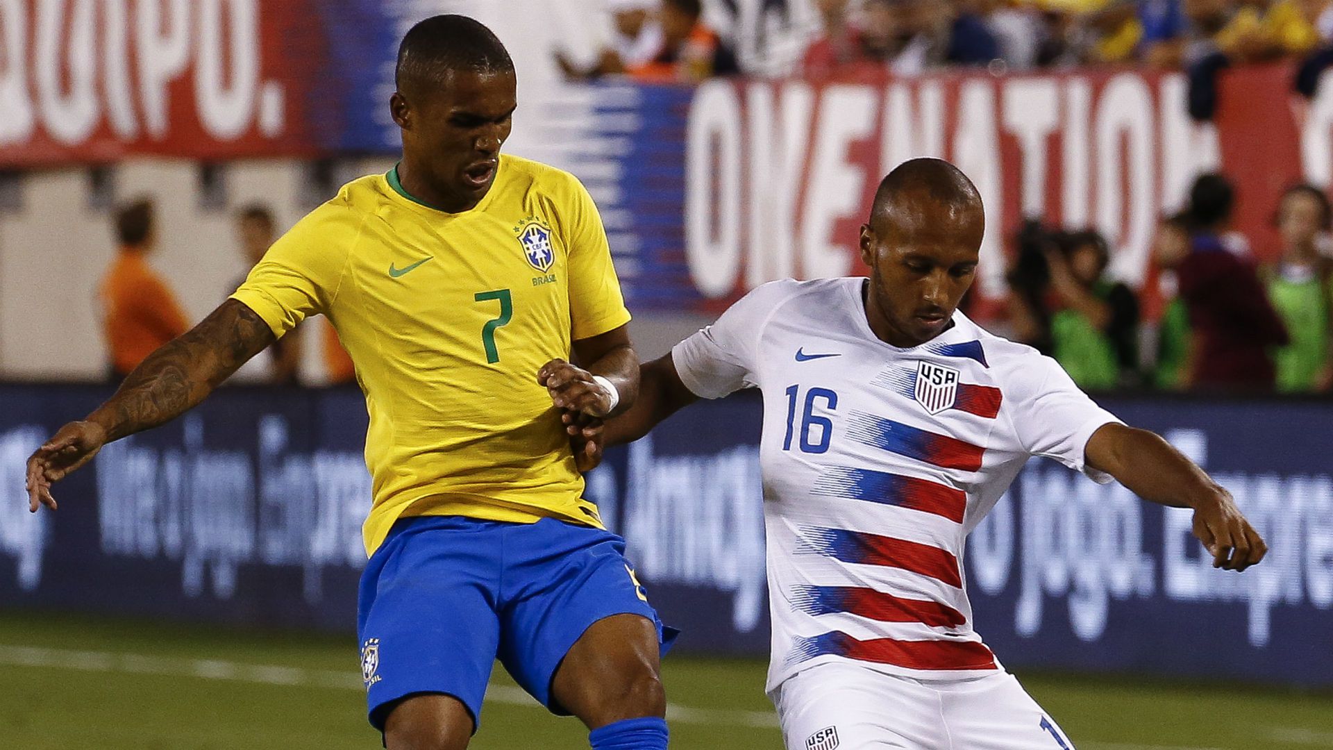 Julian Green Douglas Costa USA Brazil 2018