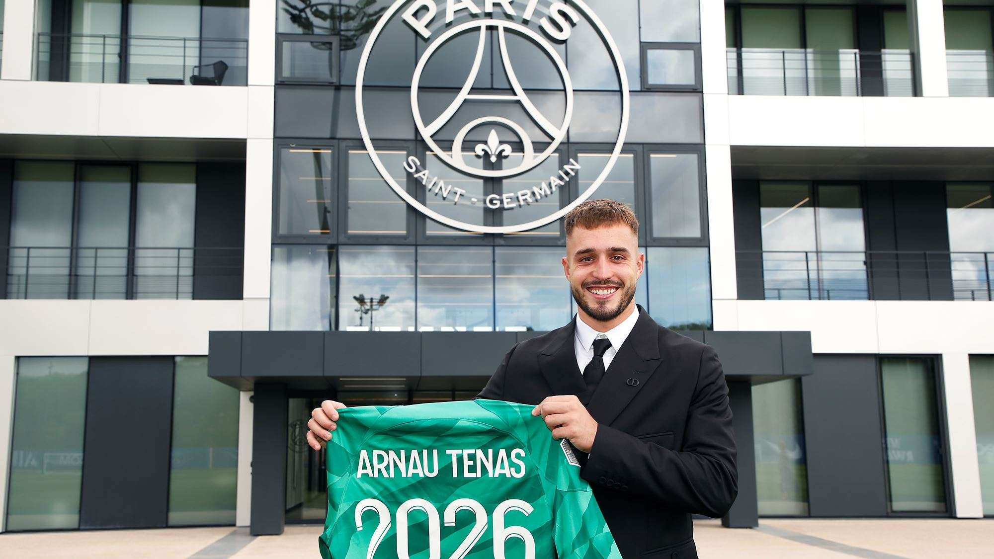 Arnau Tenas PSG