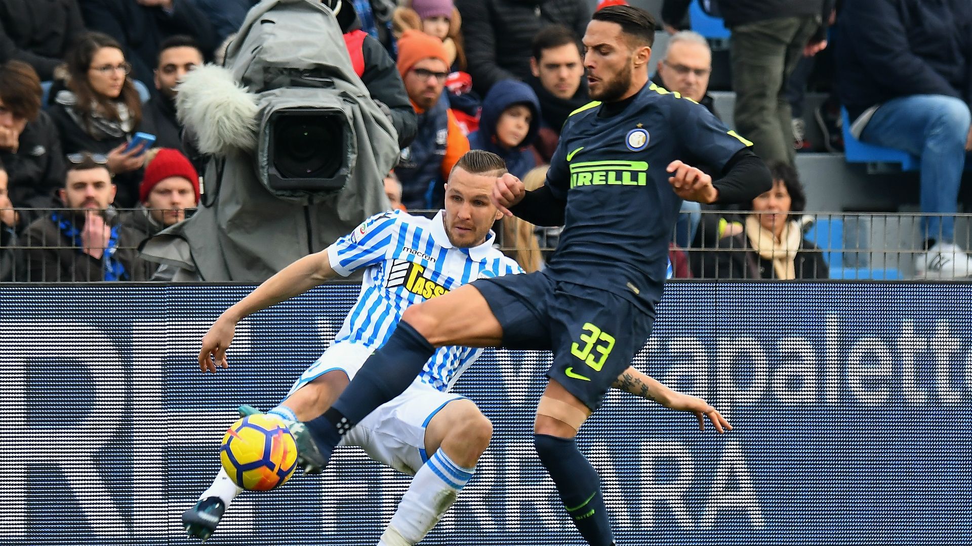 Jasmin Kurtic Danilo D'Ambrosio SPAL Inter Serie A