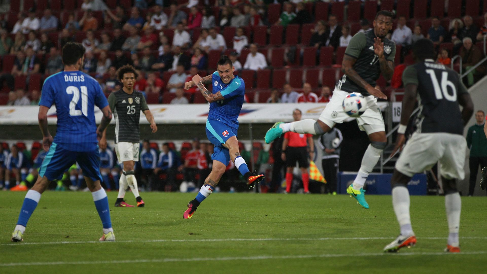 Marek Hamsik of Slovakia scores versus Germany