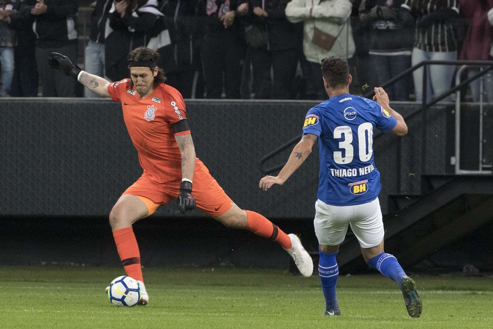 Cássio enfrenta o Cruzeiro