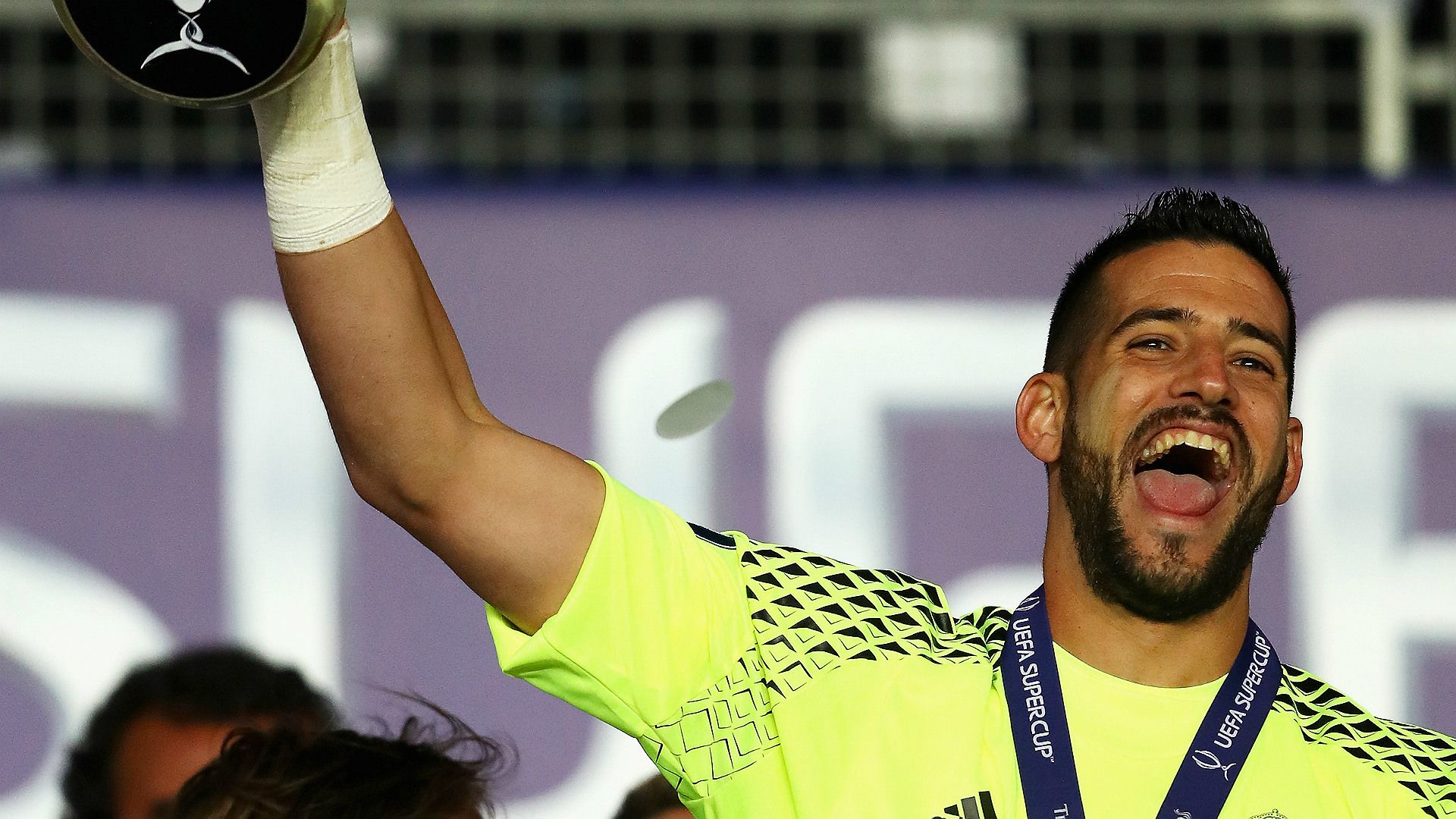 Kiko Casilla Real Madrid Sevilla UEFA Super Cup 09082016
