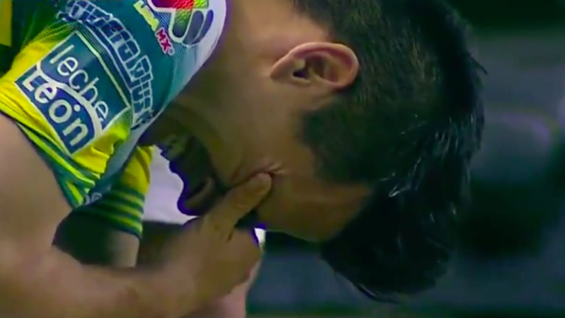 Fernando Navarro Llanto León Pumas