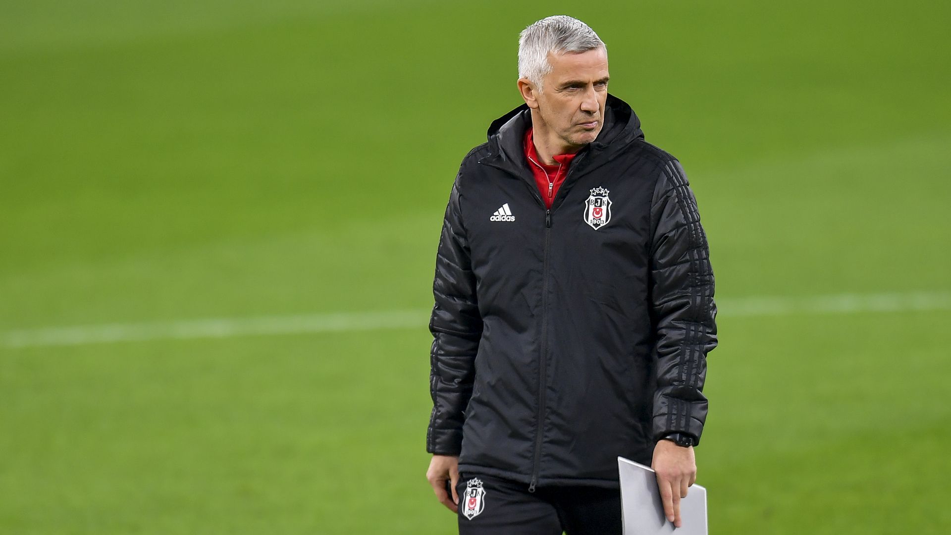 Önder Karaveli Beşiktaş