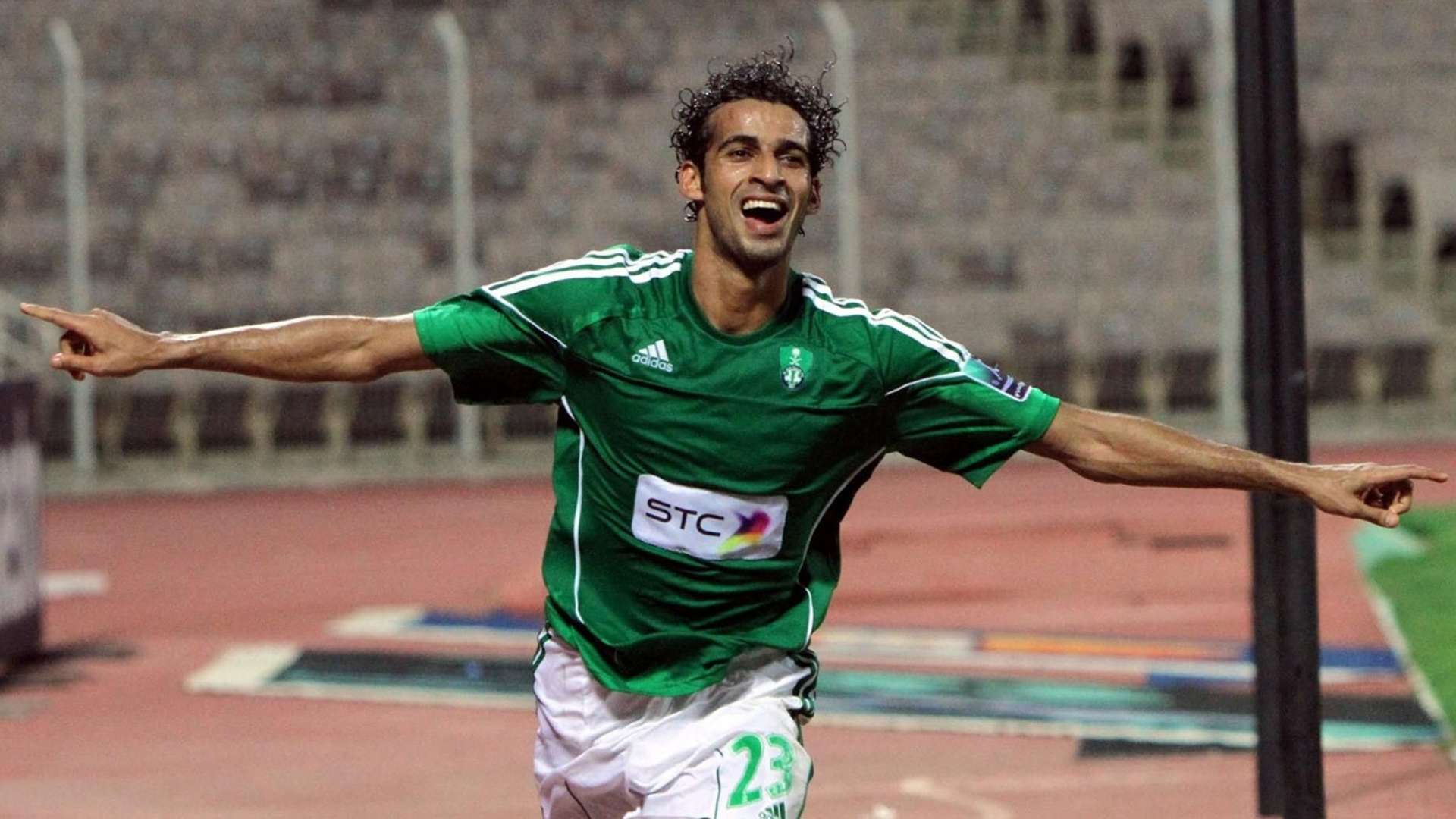 عماد الحوسني الأهلي الدوري السعودي