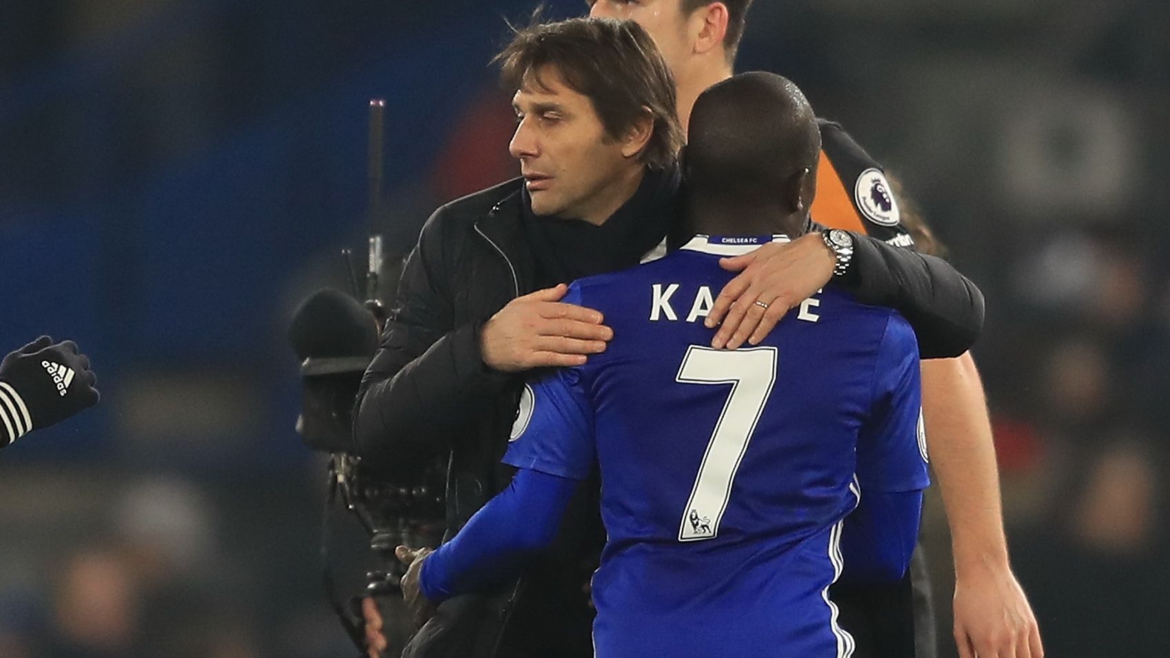 Antonio Conte N'Golo Kante Chelsea Premier League