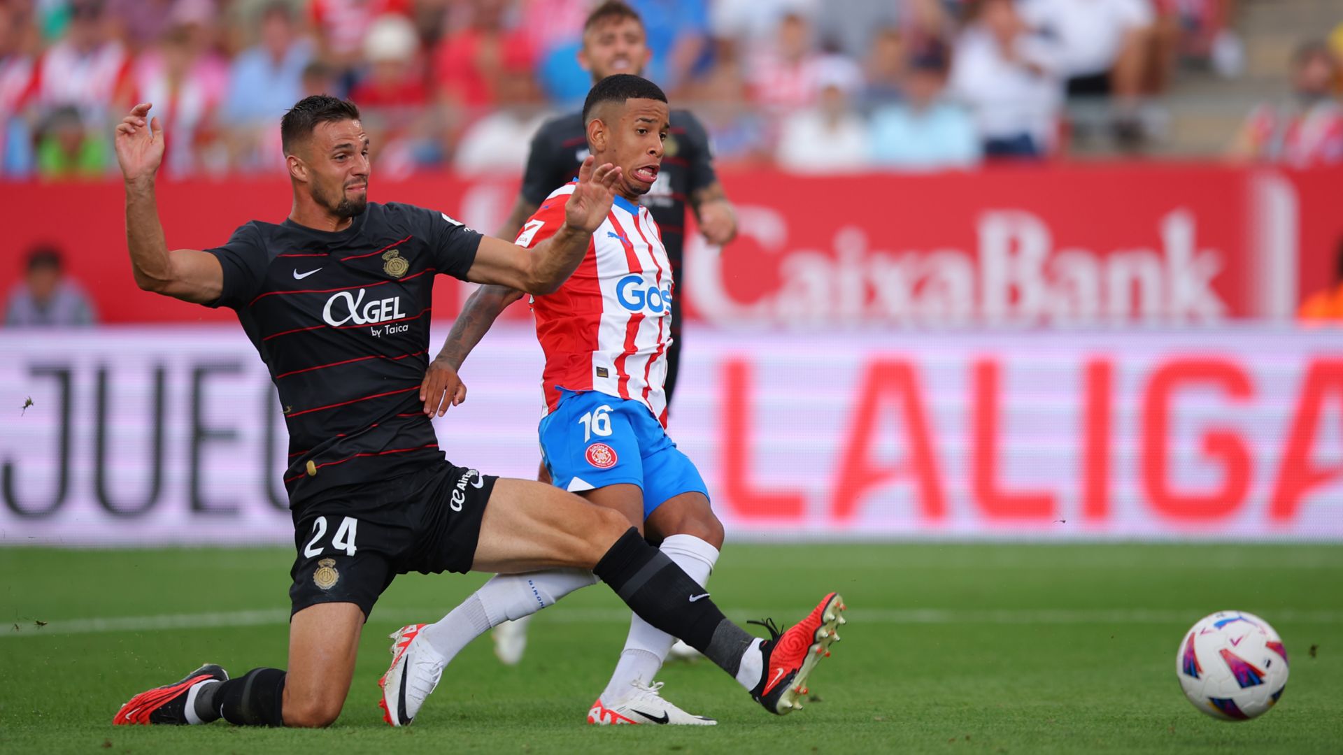 Savinho Girona 2023-24