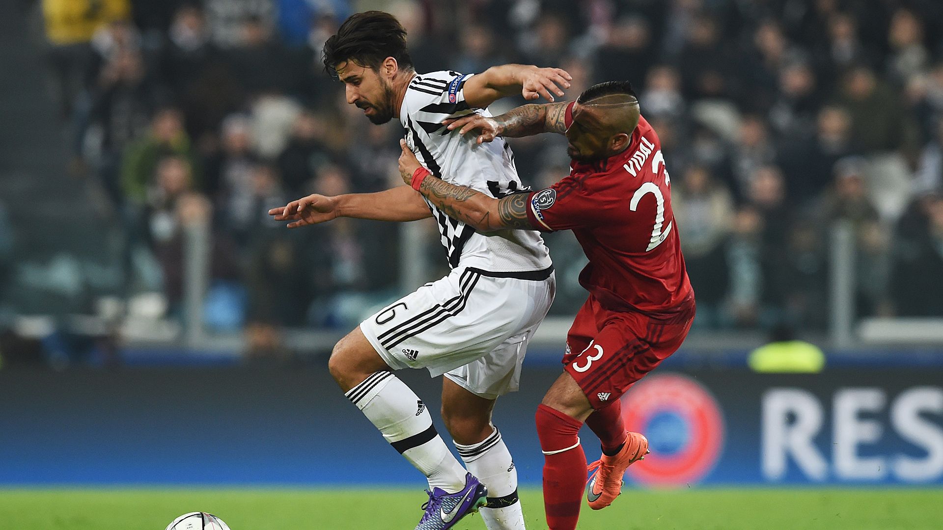 Sami Khedira Arturo Vidal Bayern Munchen Juventus Turin Champions League 02232016