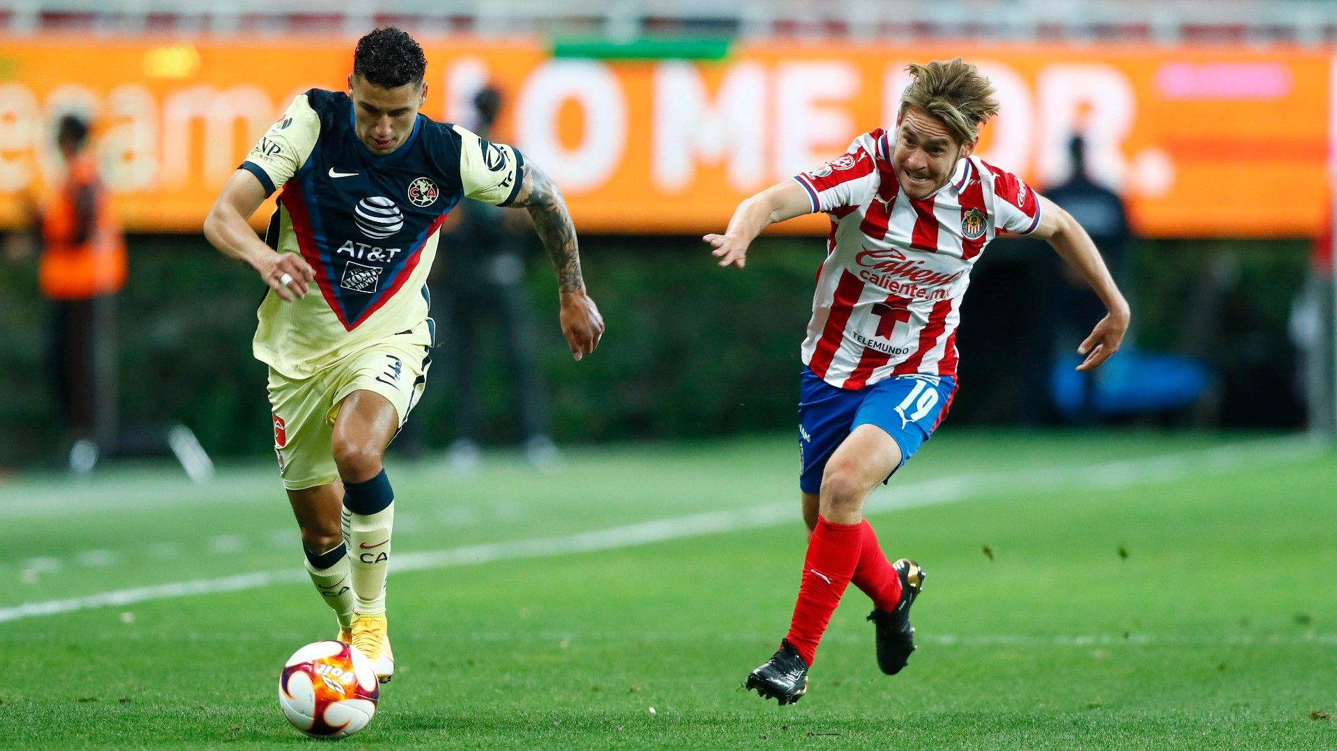 Chivas América Jesús Angulo Jorge Sánchez
