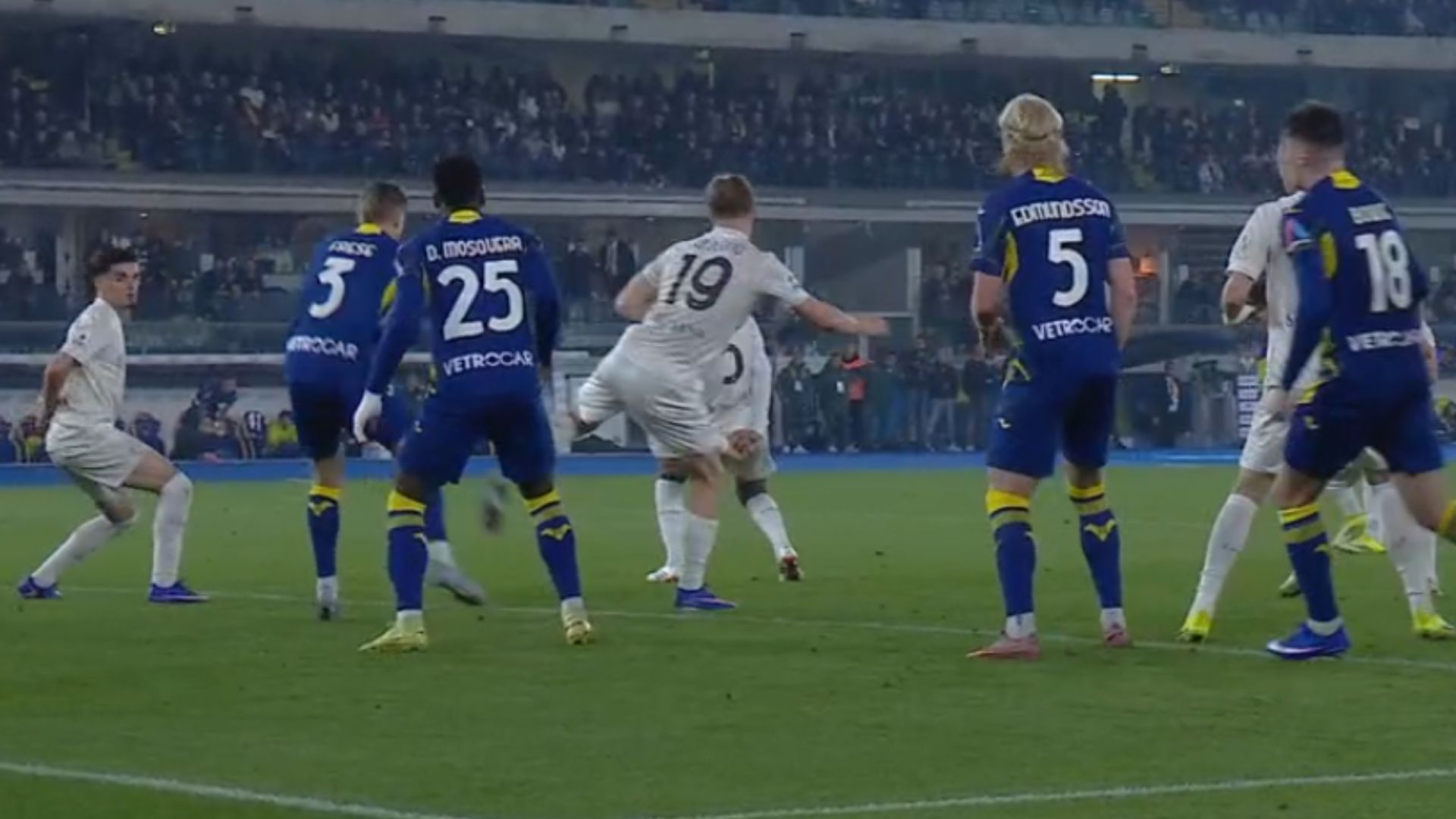 Frese Hojlund Verona Napoli