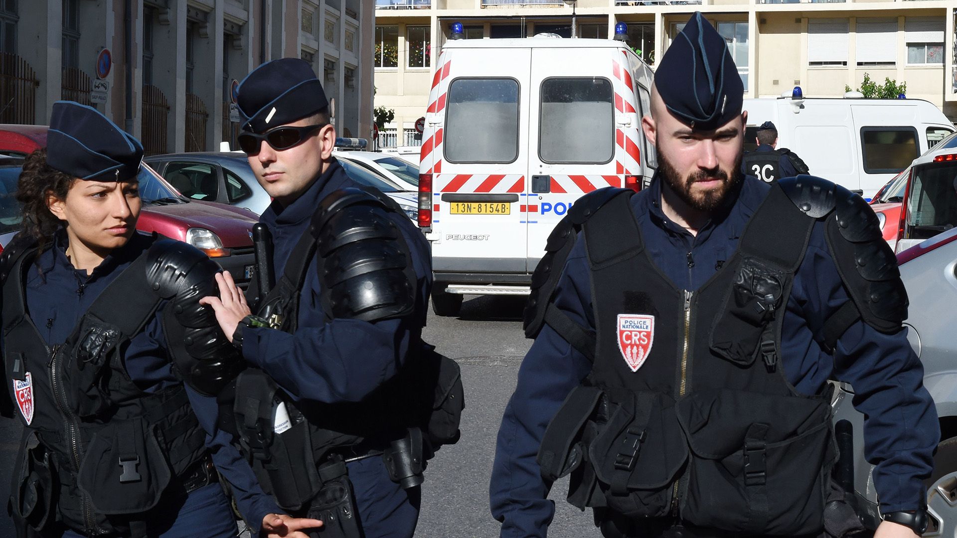 Russia England fan violence Lille Euro 2016