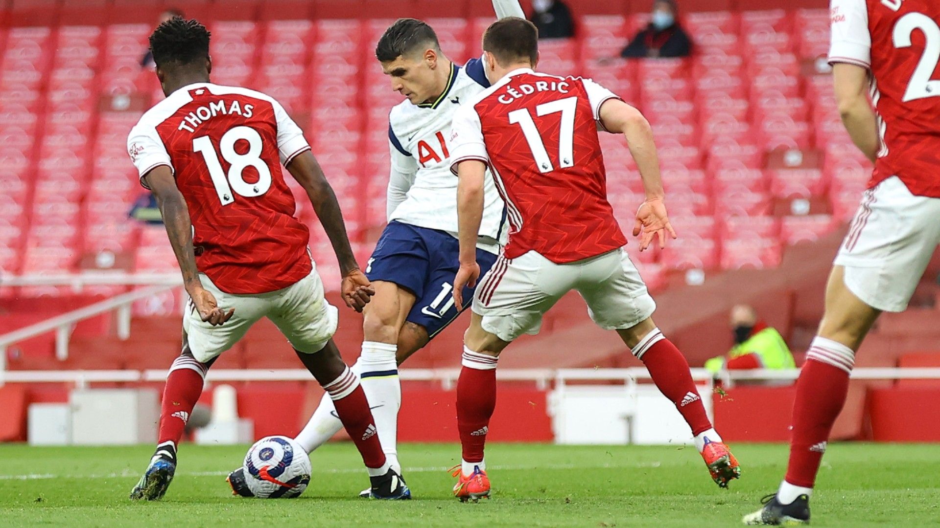 Lamela Tottenham Arsenal Puskas goal 
