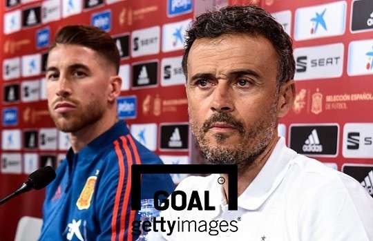 스페인 축구 국가대표팀 주장 라모스(좌)와 감독 루이스 엔리케(우). 사진=게티이미지