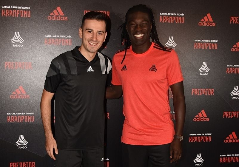 Oguzhan Ozyakup Bafetimbi Gomis