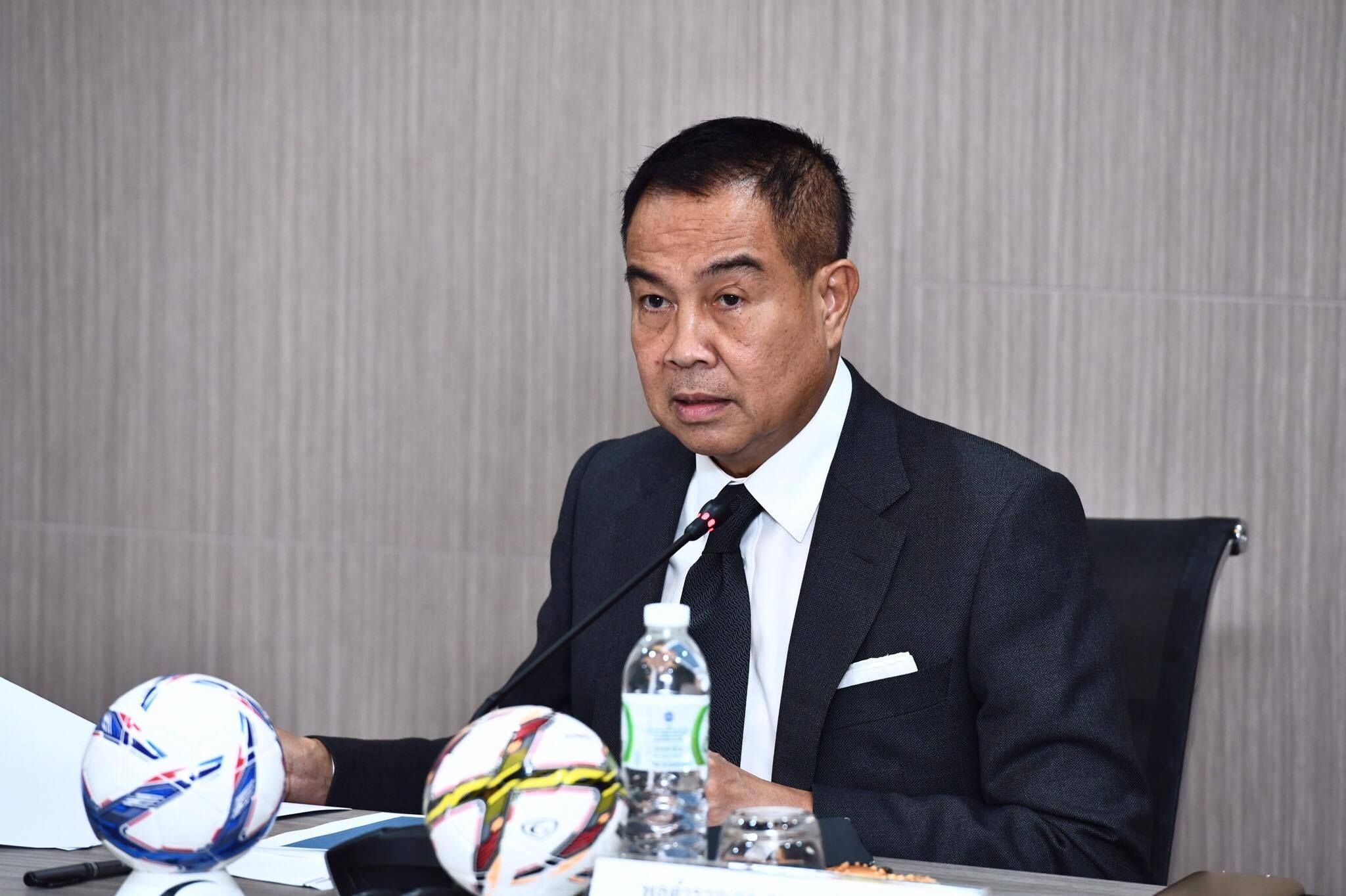 พลตำรวจเอก สมยศ พุ่มพันธุ์ม่วง