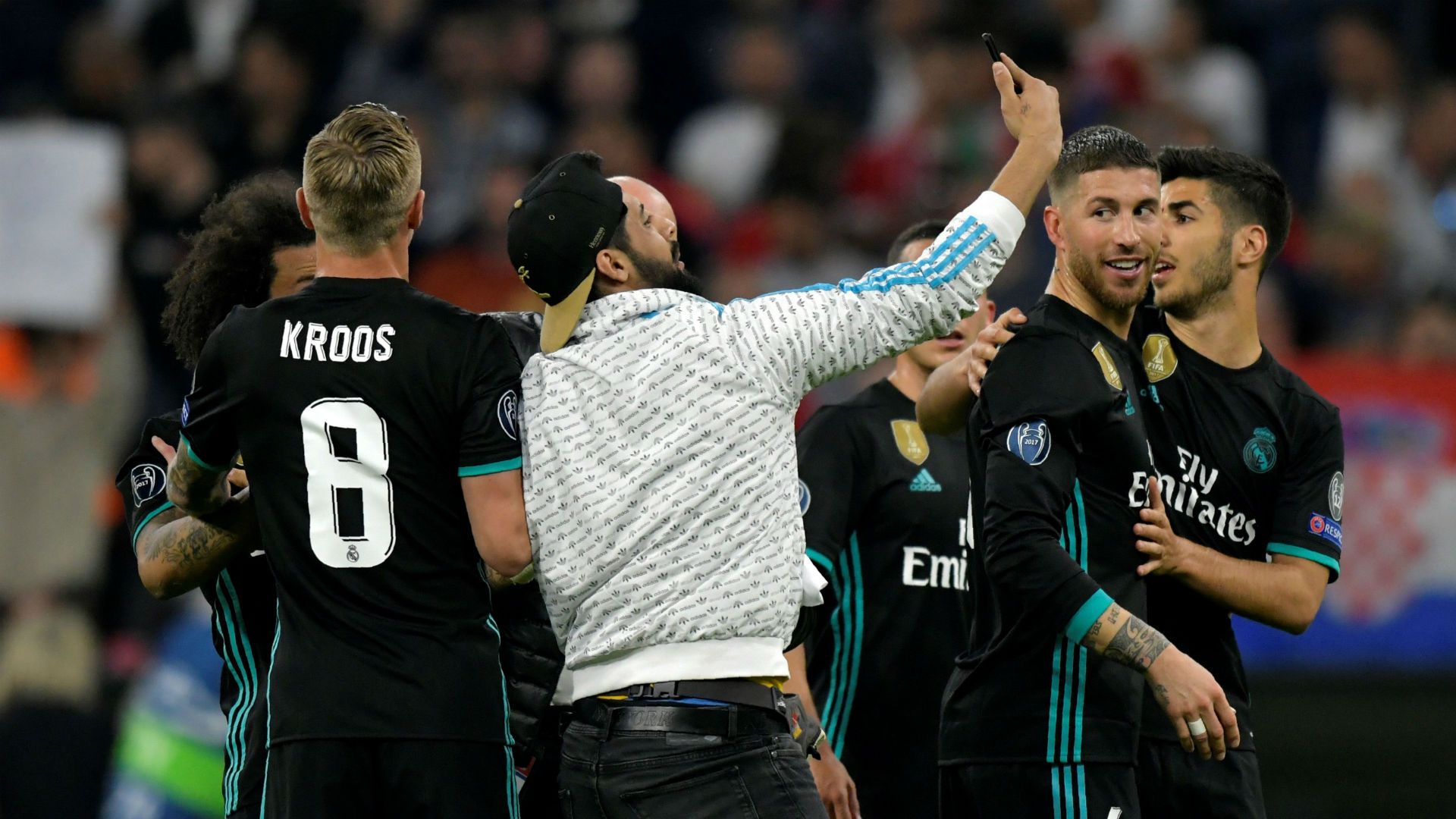 Invasão Real Madrid Bayern Champions League 25 04 2018