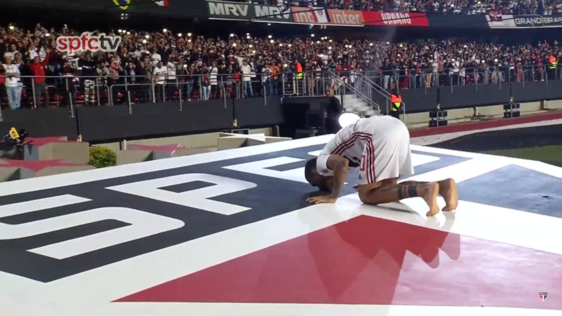 Dani Alves São Paulo Morumbi 06082019