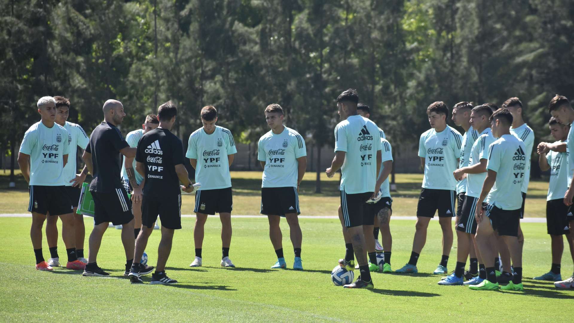 javier mascherano argentina sub 20