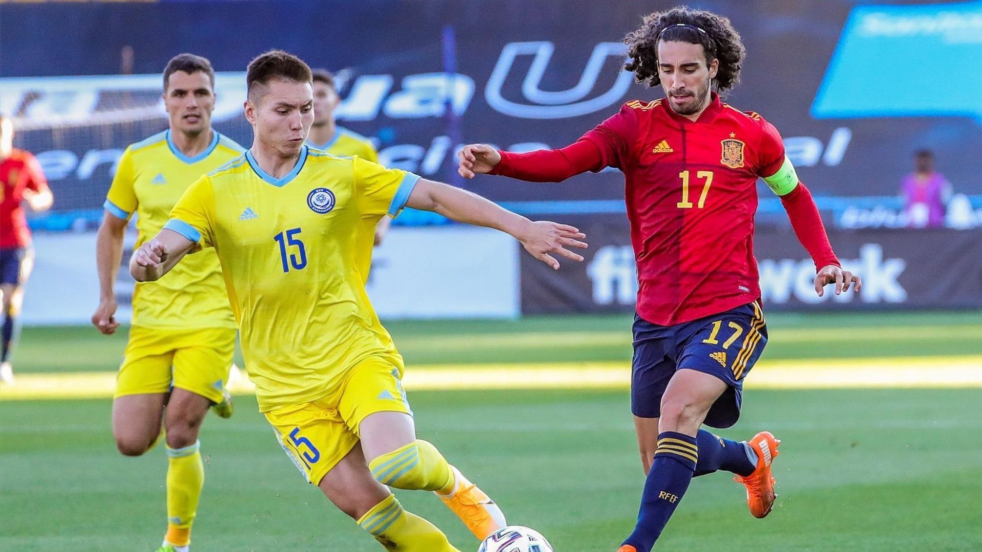 Cucurella España sub 21 Kazajistan