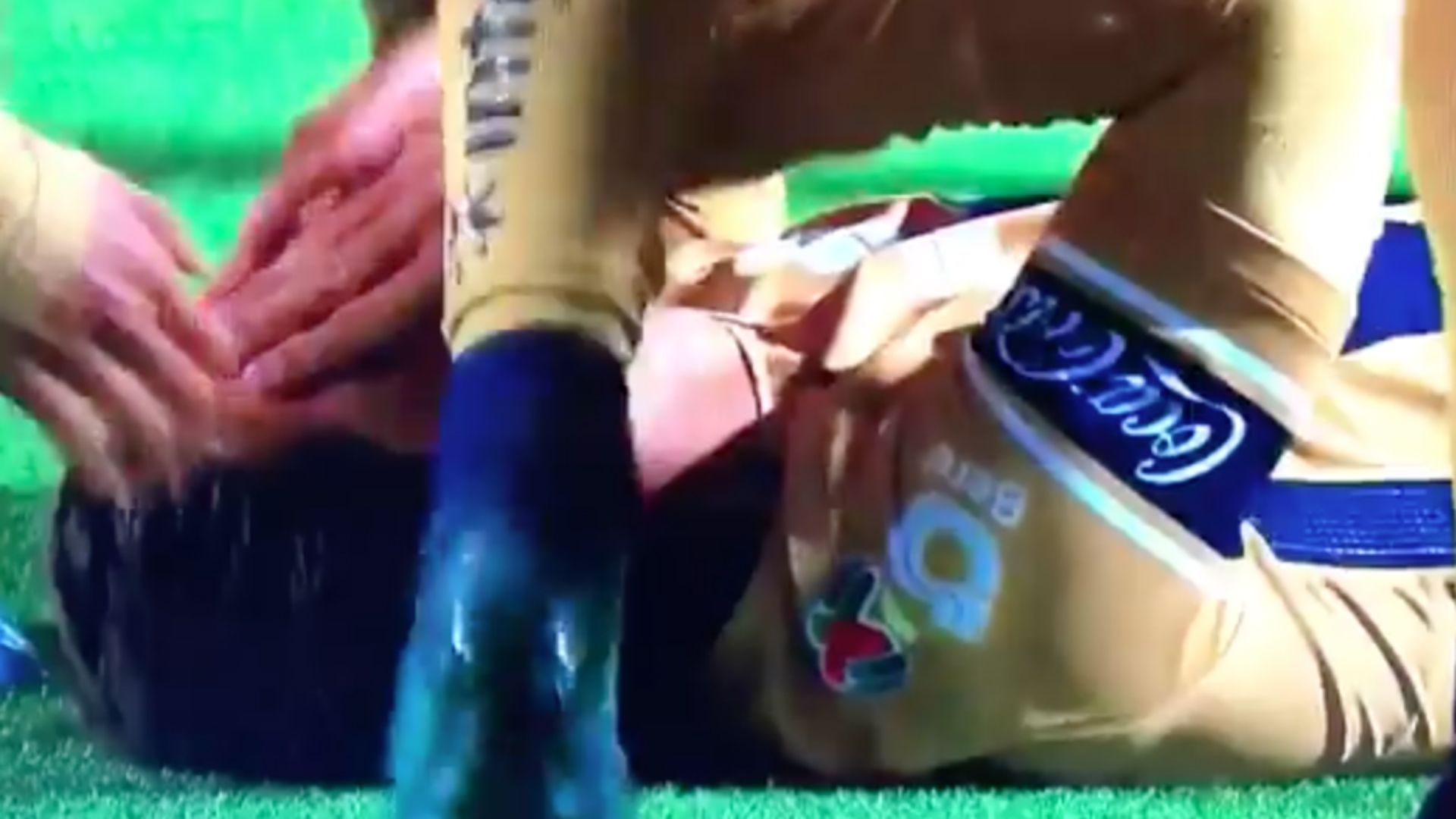 Rodrigo González llanto