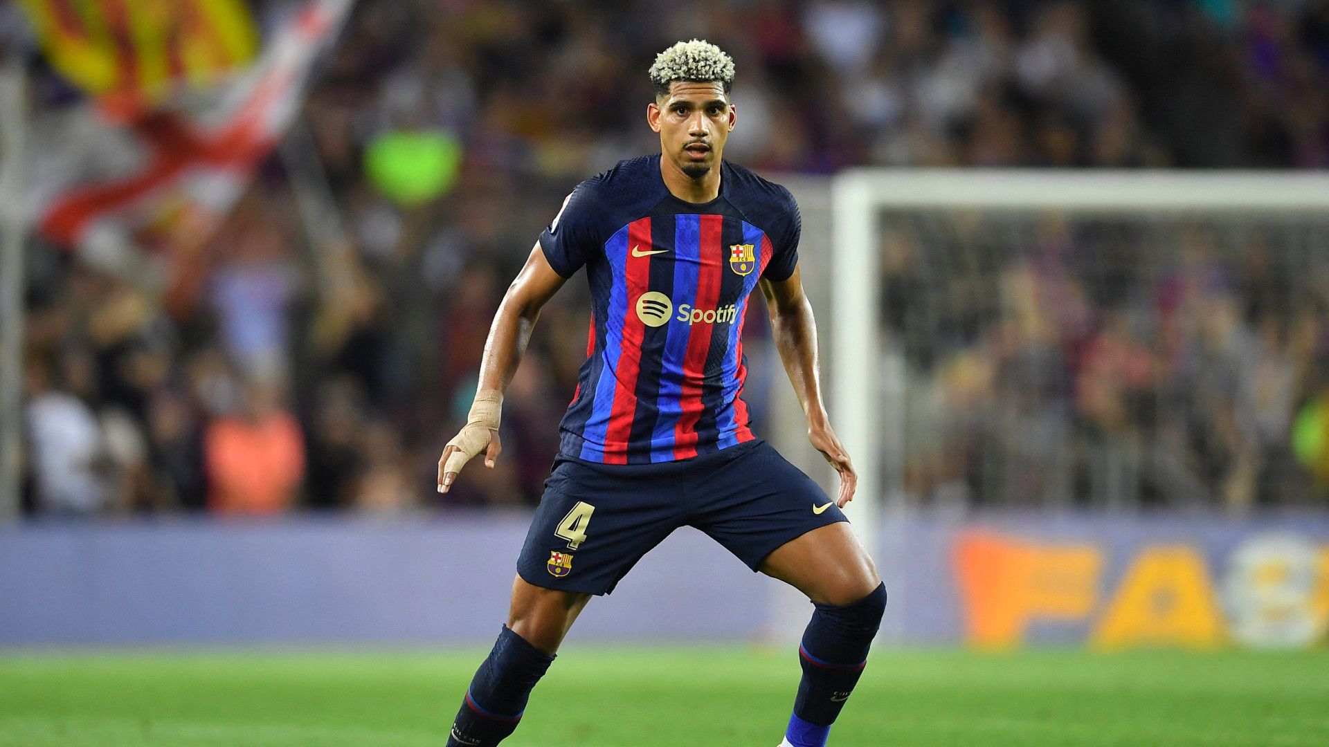 Ronald Araujo 2022-23