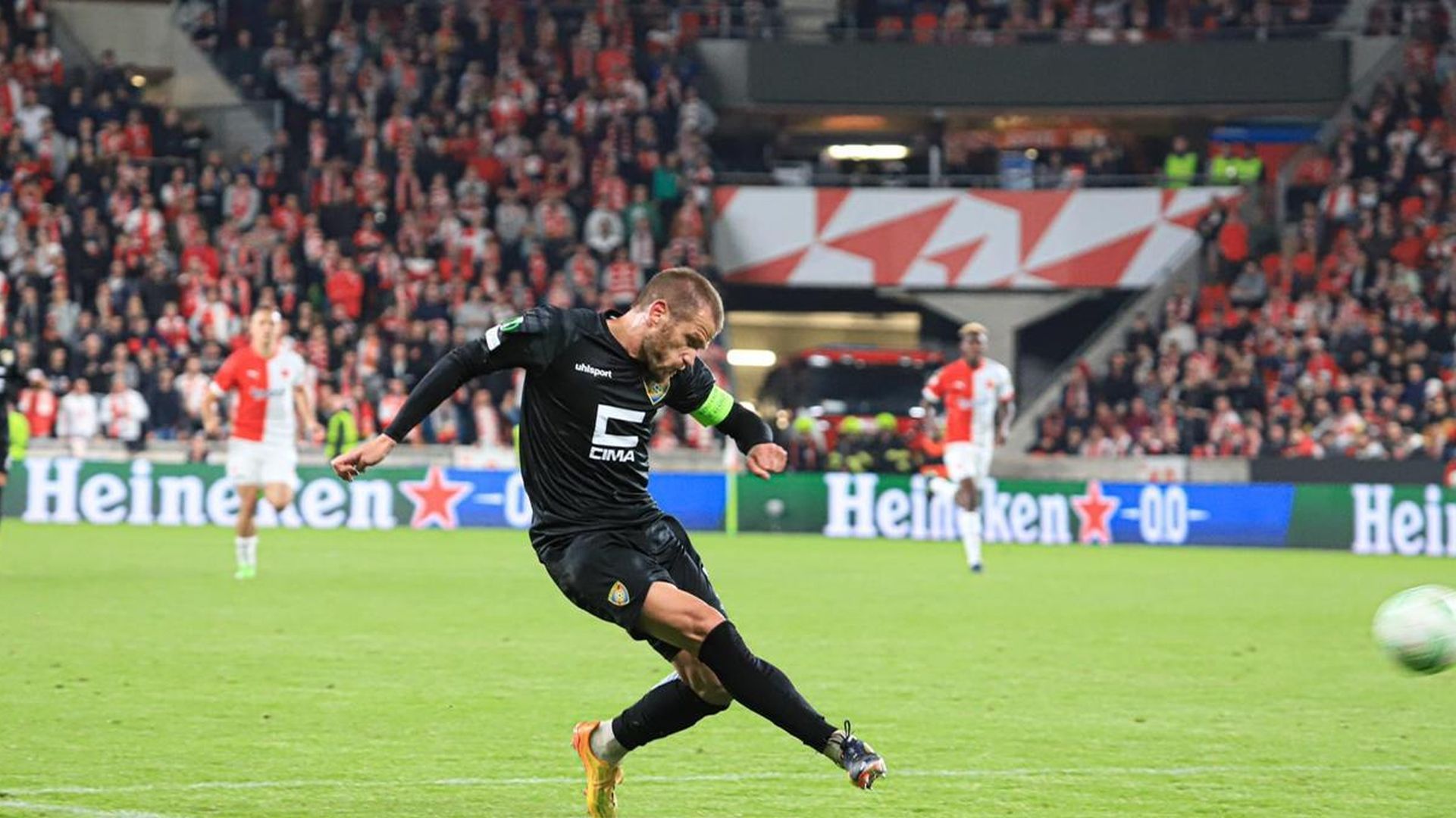 Armend Thaci Ballkani