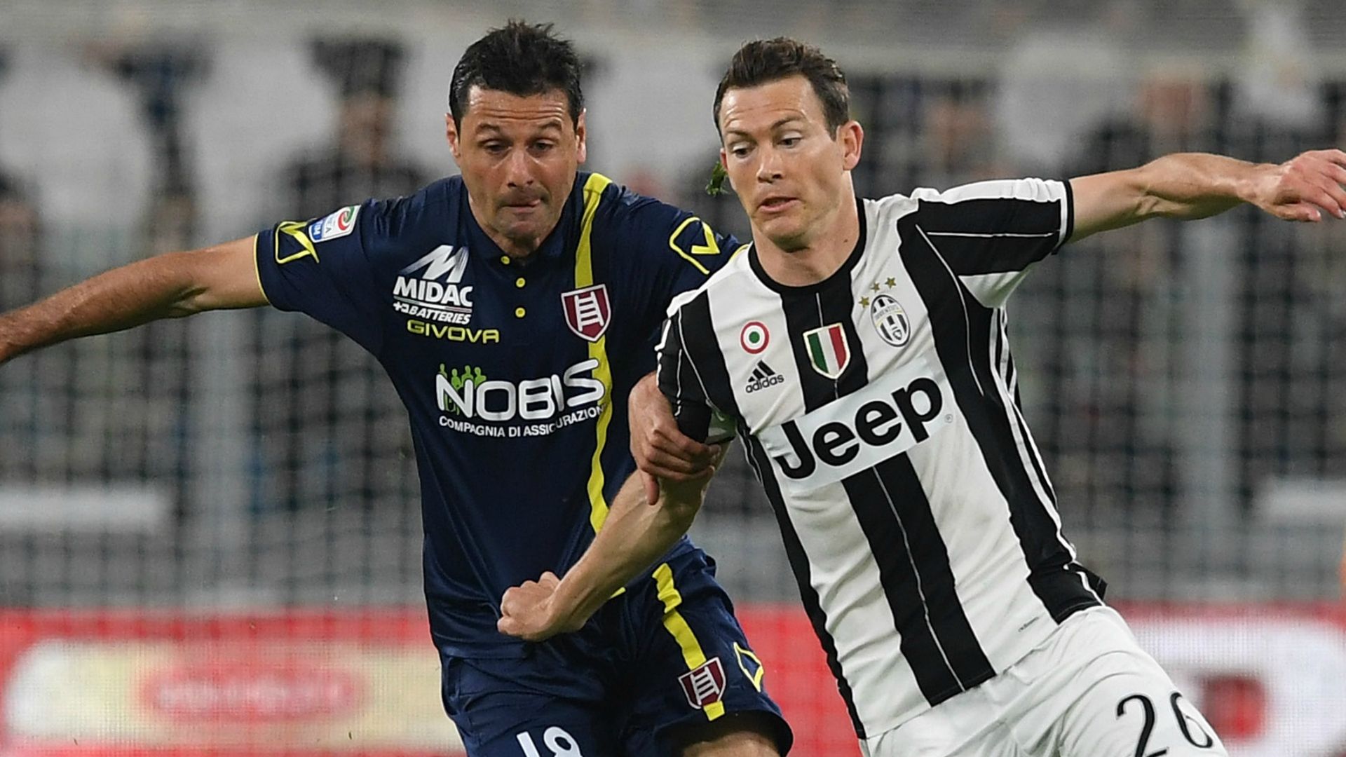 Gobbi Lichtsteiner Juventus Chievo Serie A