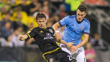 Wil Trapp Jack Harrison MLS 04292017