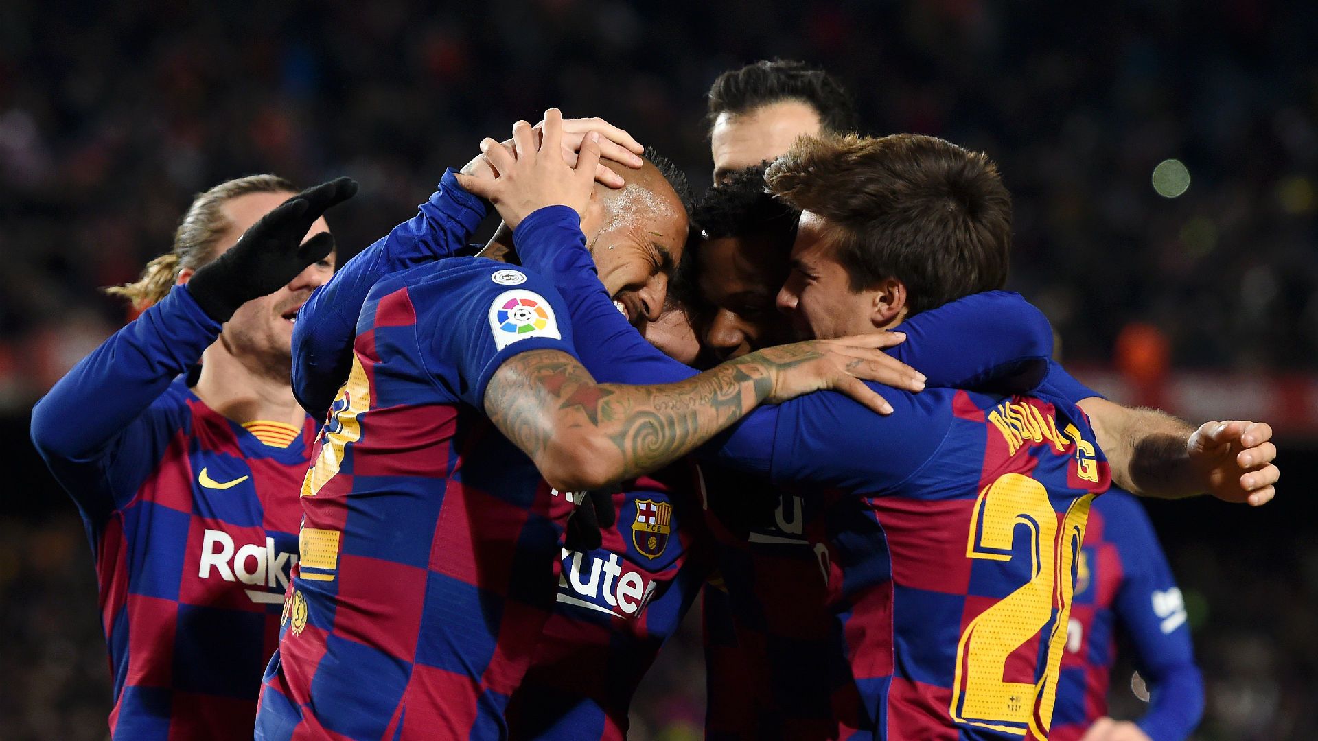 190120 Barcelona Granada Arturo Vidal Riqui Puig