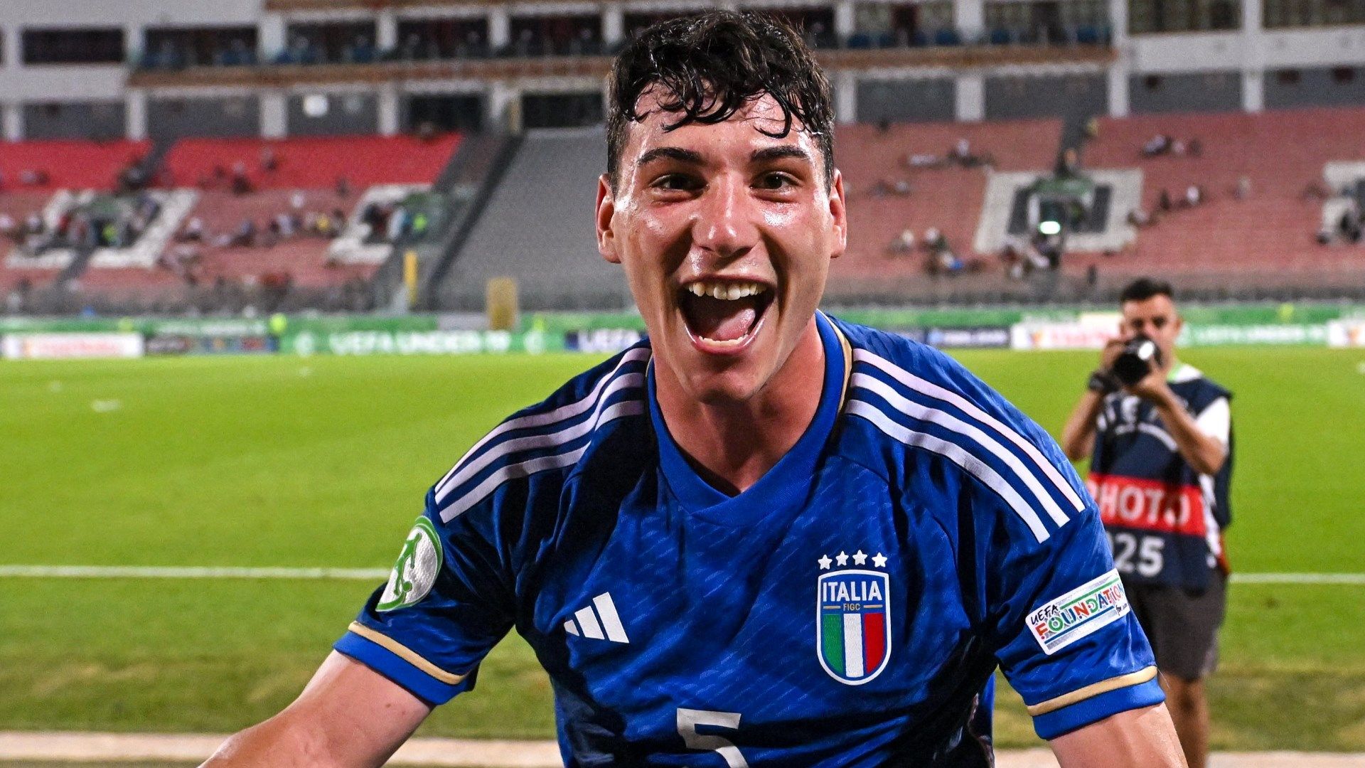 Lorenzo Dellavalle Italy