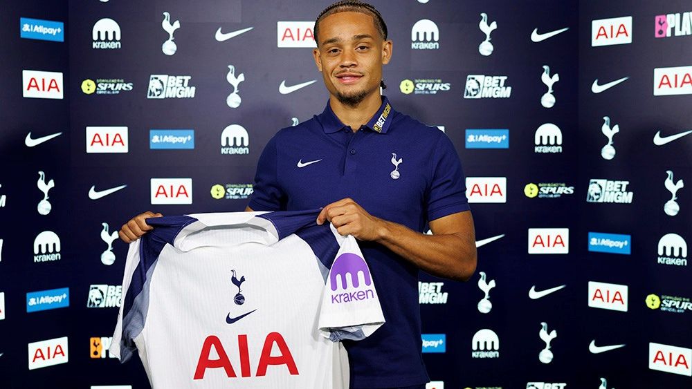 XAVI SIMONS SIGNS FOR TOTTENHAM