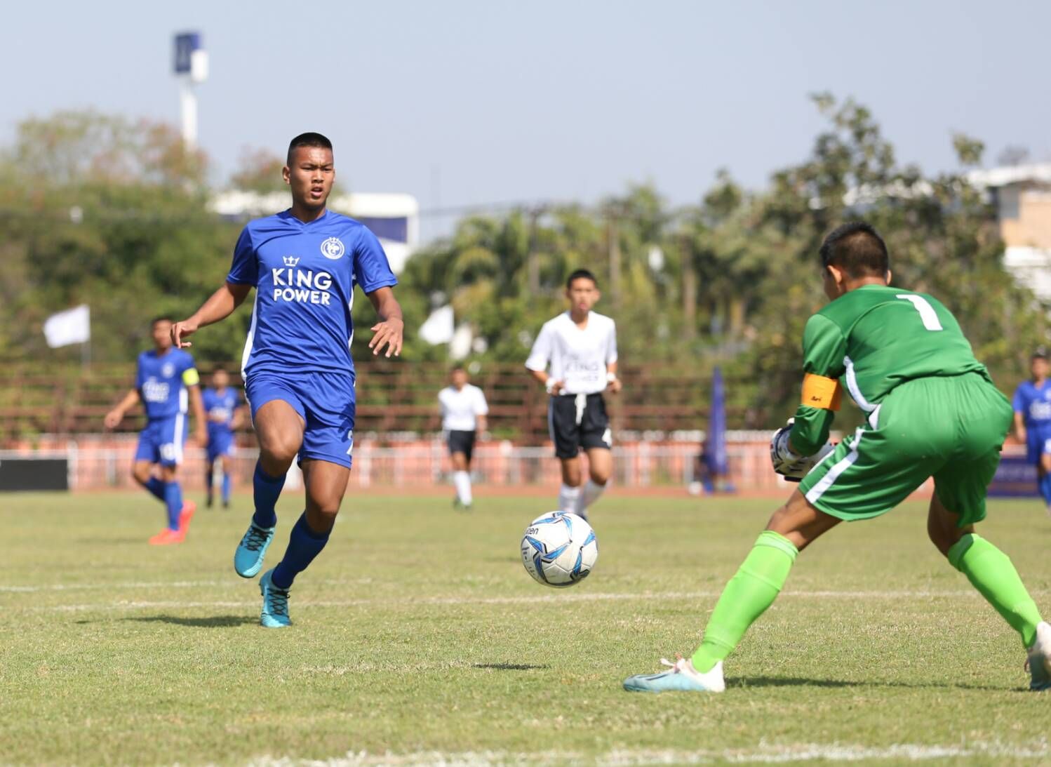 คิง เพาเวอร์ คัพ 4/12/2019