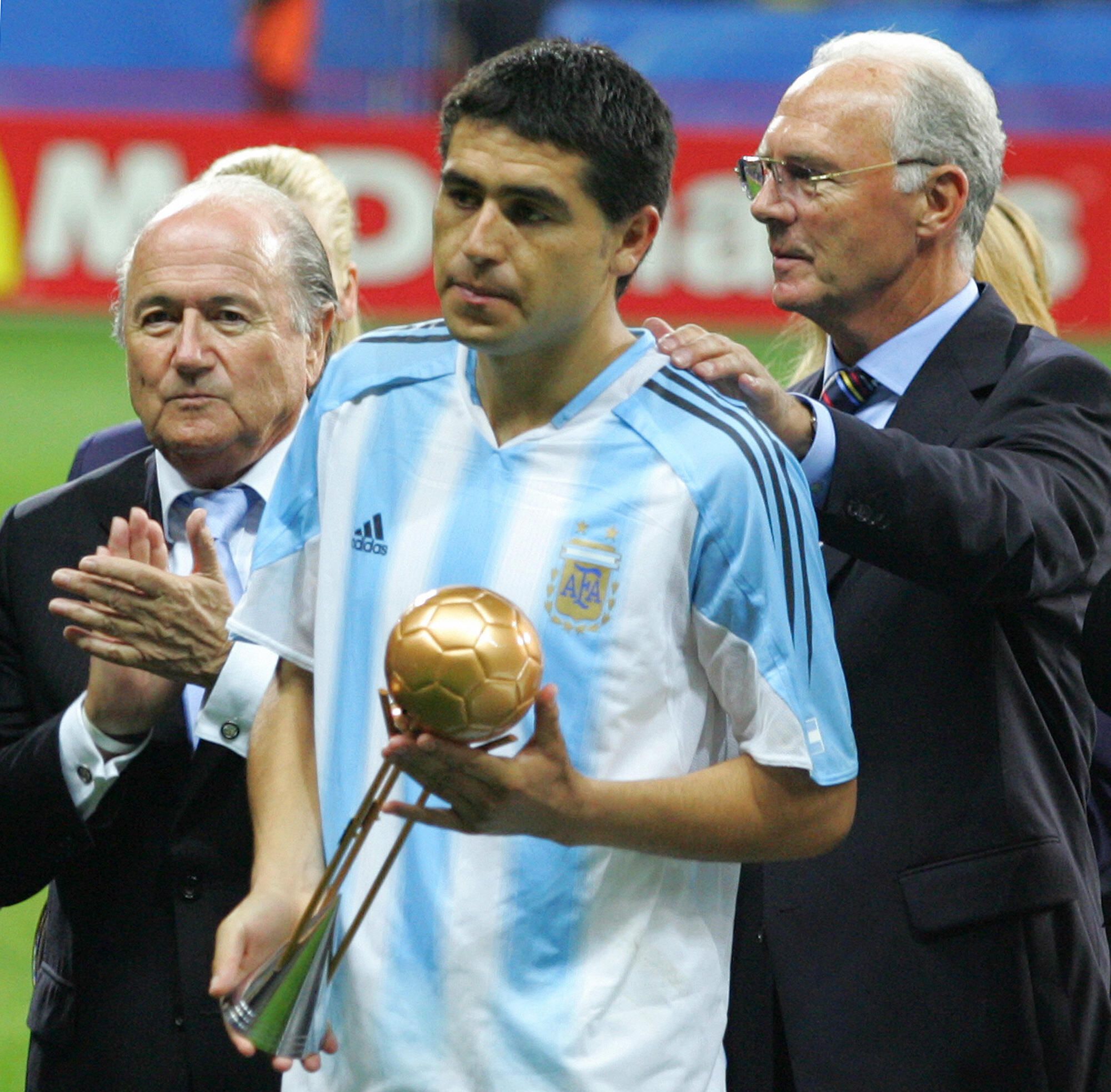 Joseph Blatter Franz Beckenbauer Juan Roman Riquelme 2005