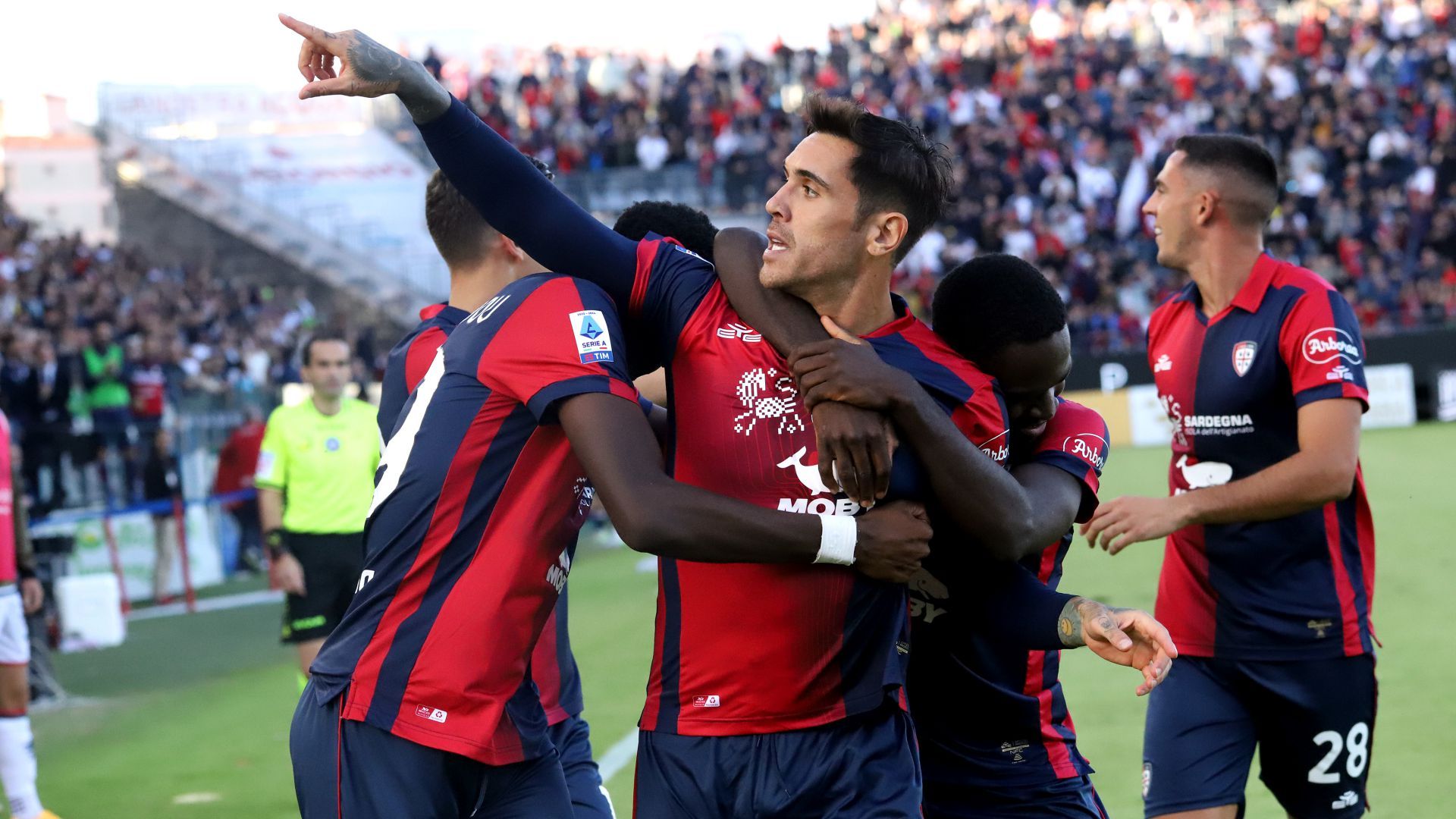 Nicolas Viola Cagliari Genoa Serie A