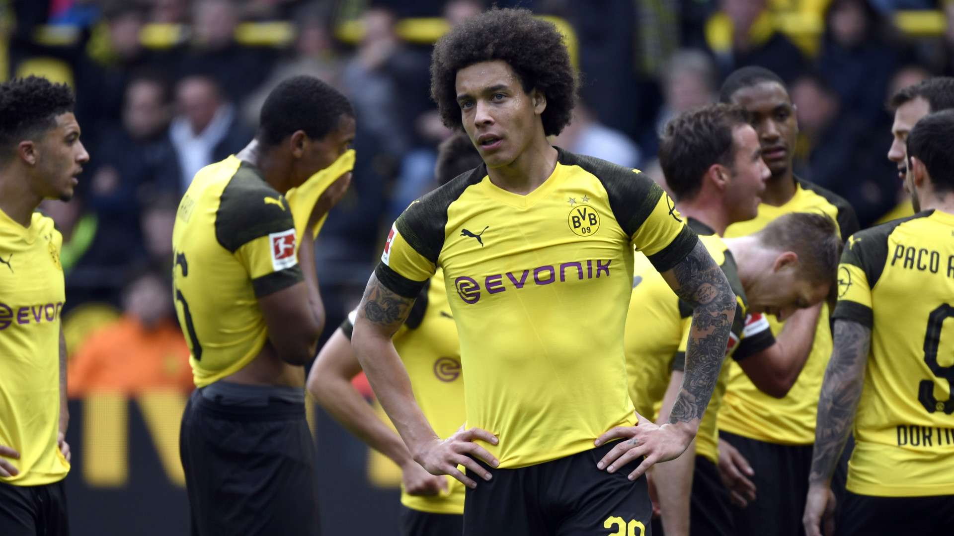 AXEL WITSEL BORUSSIA DORTMUND