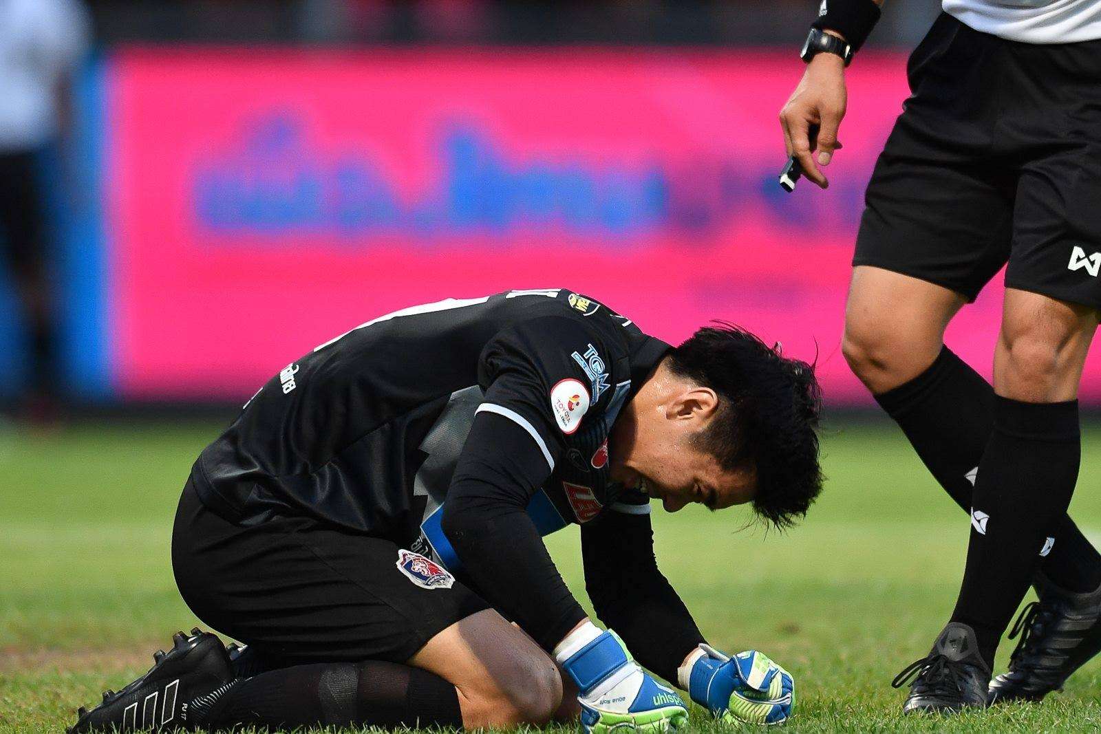 รัตนัย ส่องแสงจันทร์