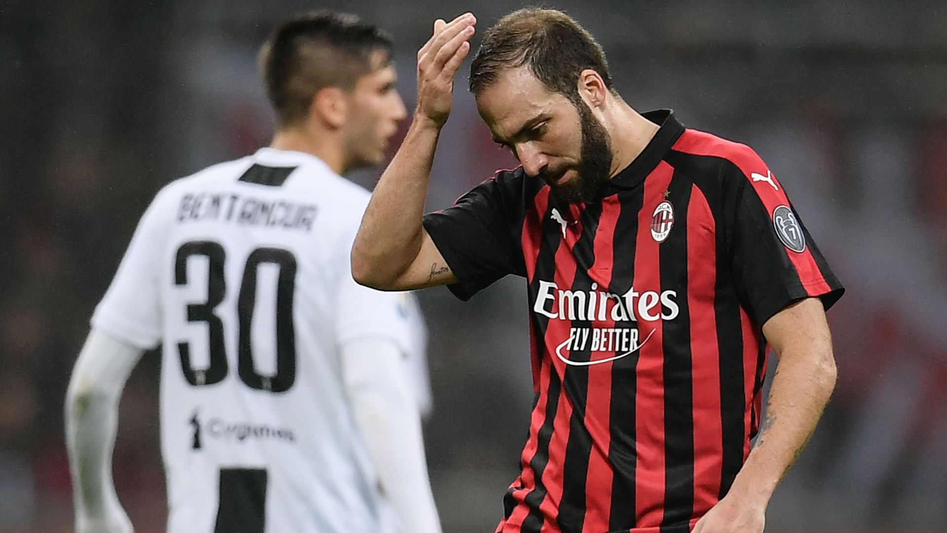 Gonzalo Higuain Milan Juventus