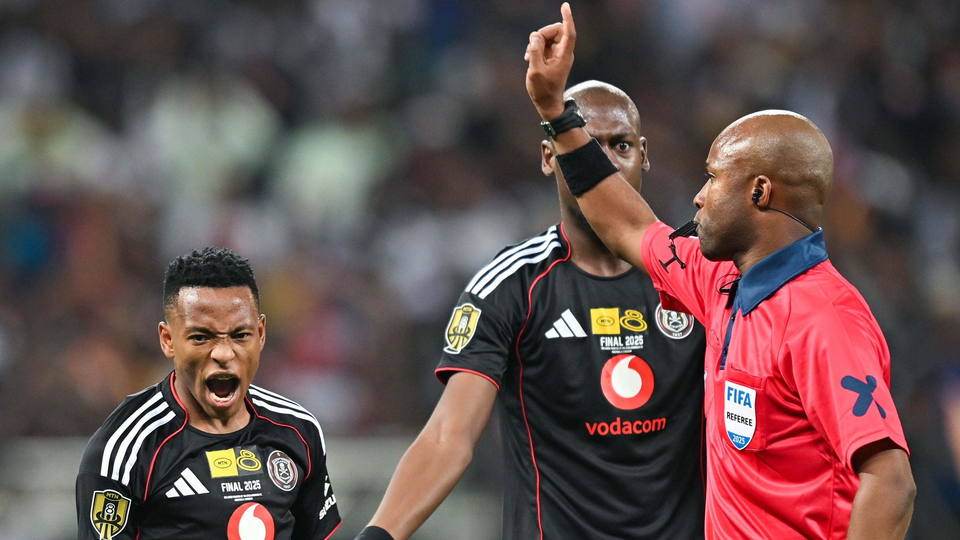 Relebohile Mofokeng and Evidence Makgopa of Orlando Pirates
