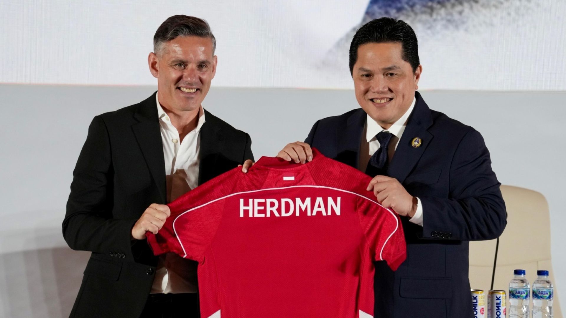 John Herdman dan Erick Thohir timnas Indonesia