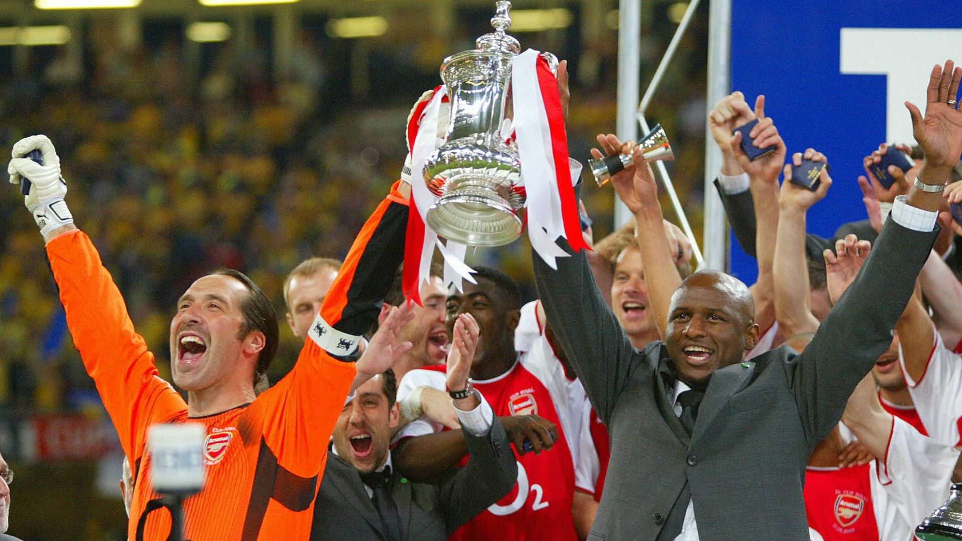 Patrick Vieira David Seaman Arsenal 17052003