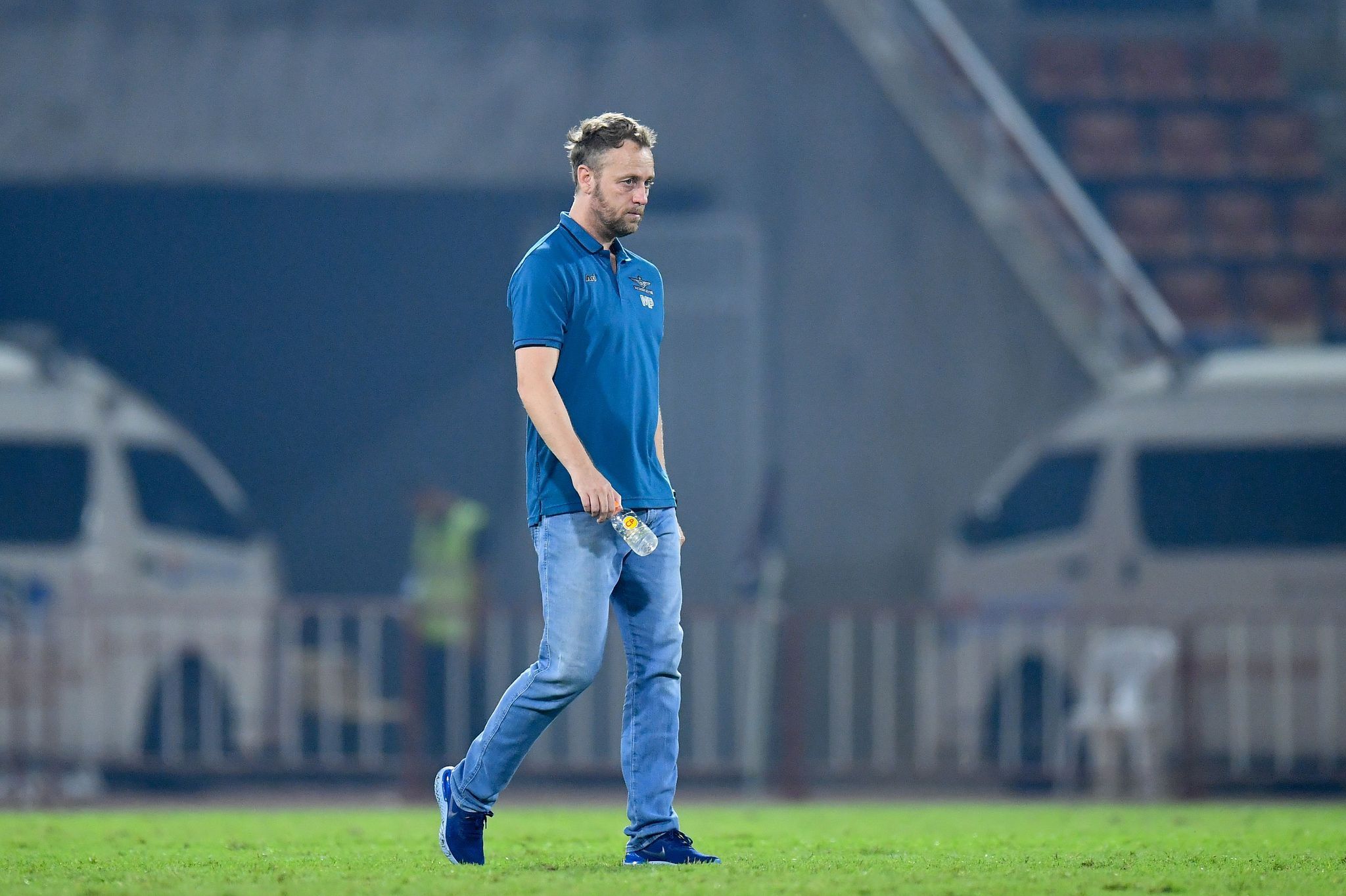 มาโน่ โพลกิ้ง